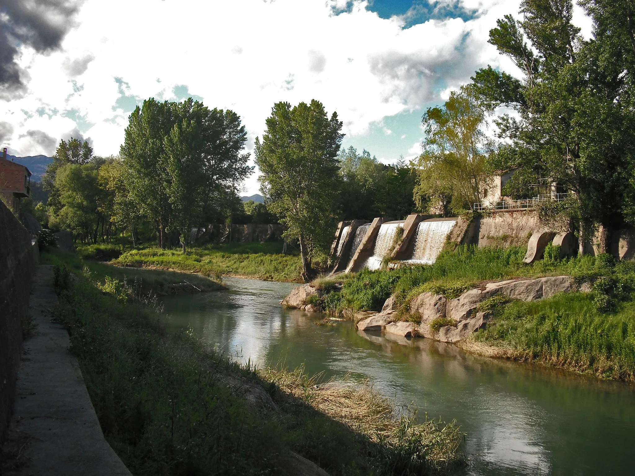 Photo showing: Riu Llobregat des del camí a la Font del Balç