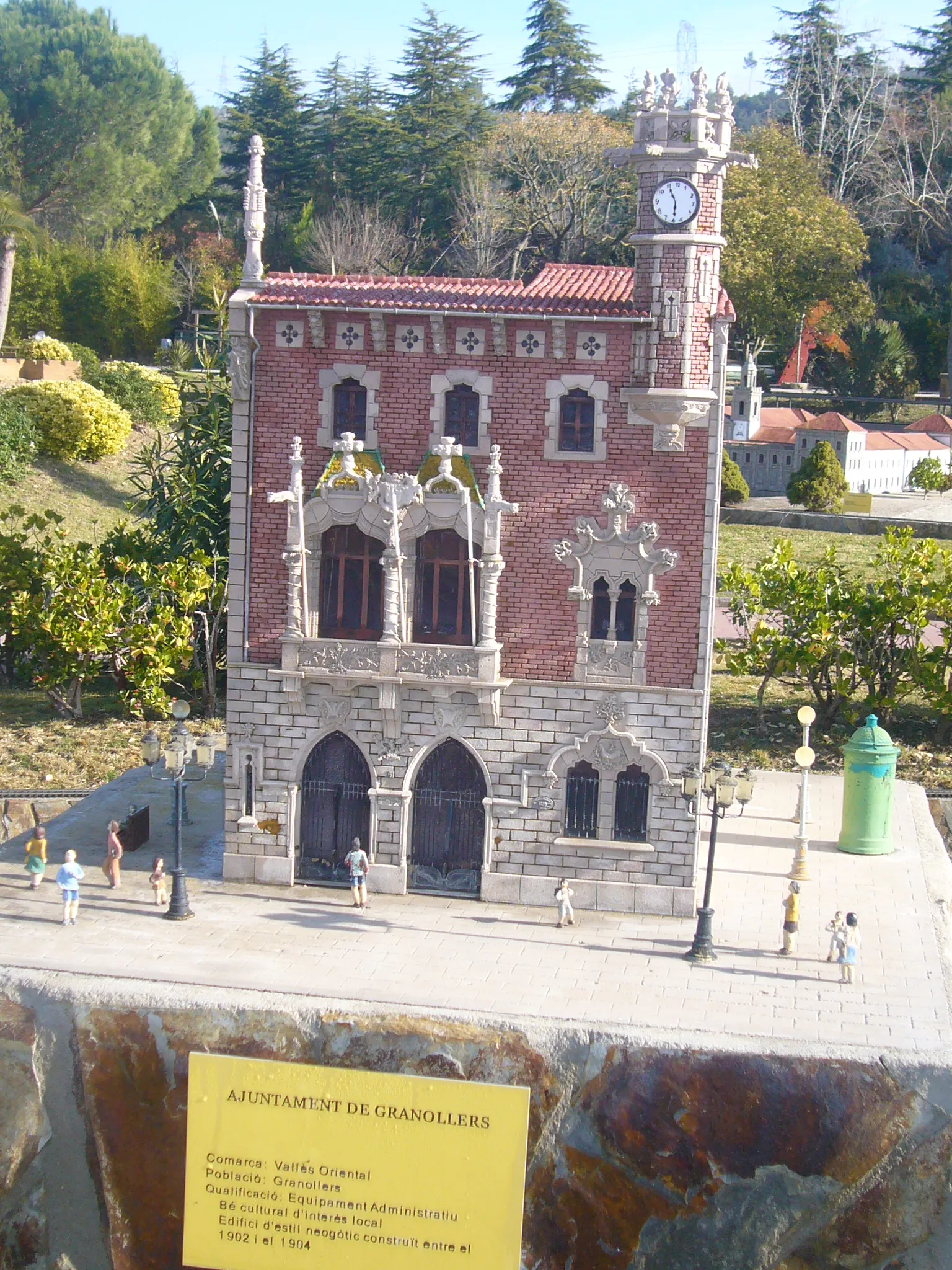 Photo showing: Scale model at the "Catalunya en Miniatura" miniature park : Granollers city hall