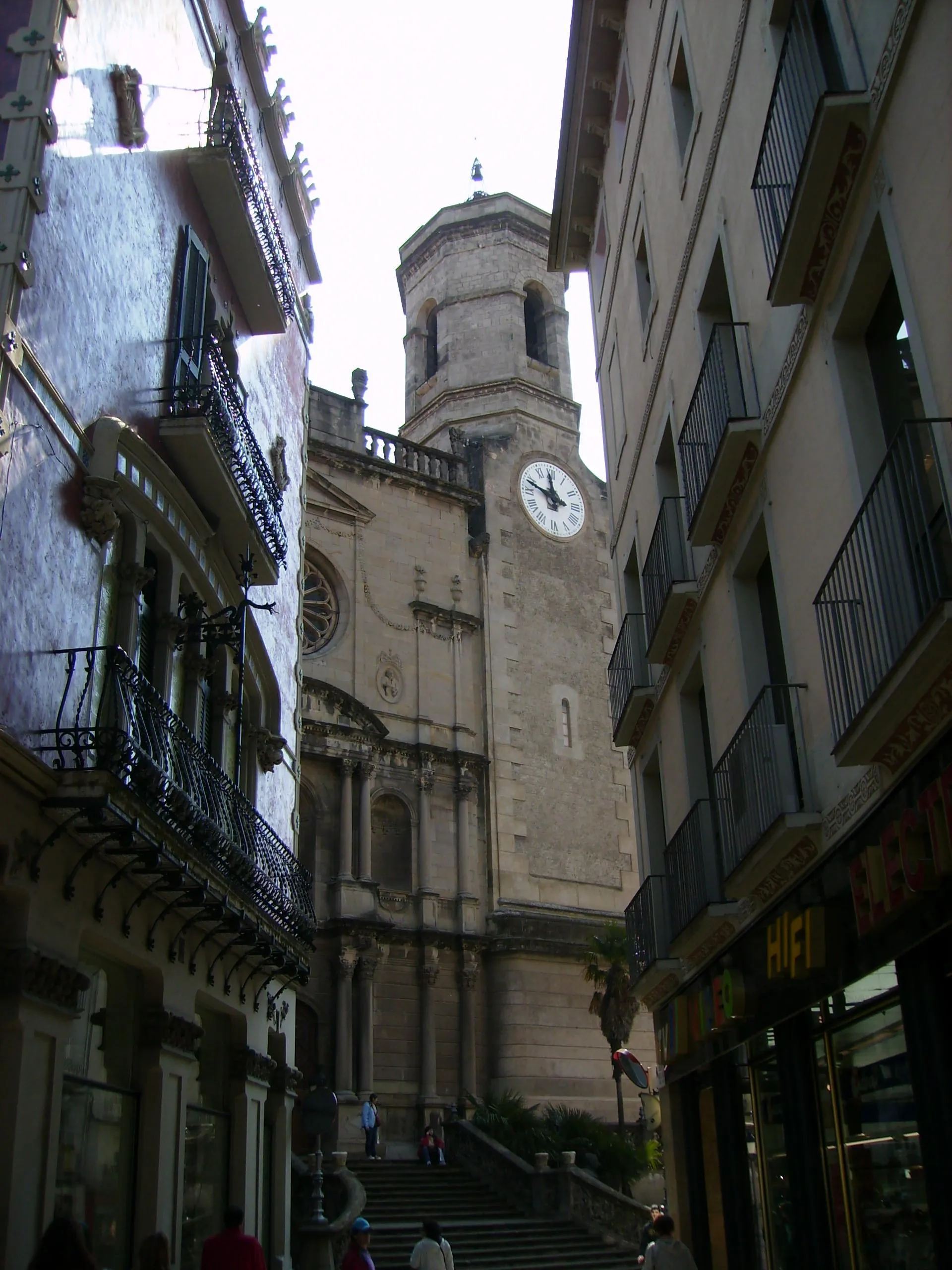 Photo showing: Sant Esteve church in Olot (Catalonia)