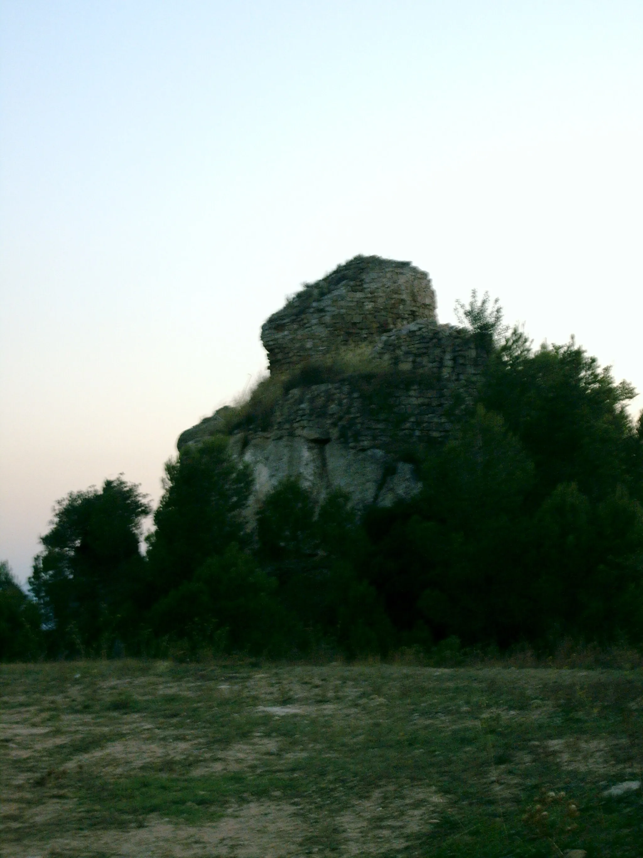 Photo showing: It's a photo about Castell de Rubió.