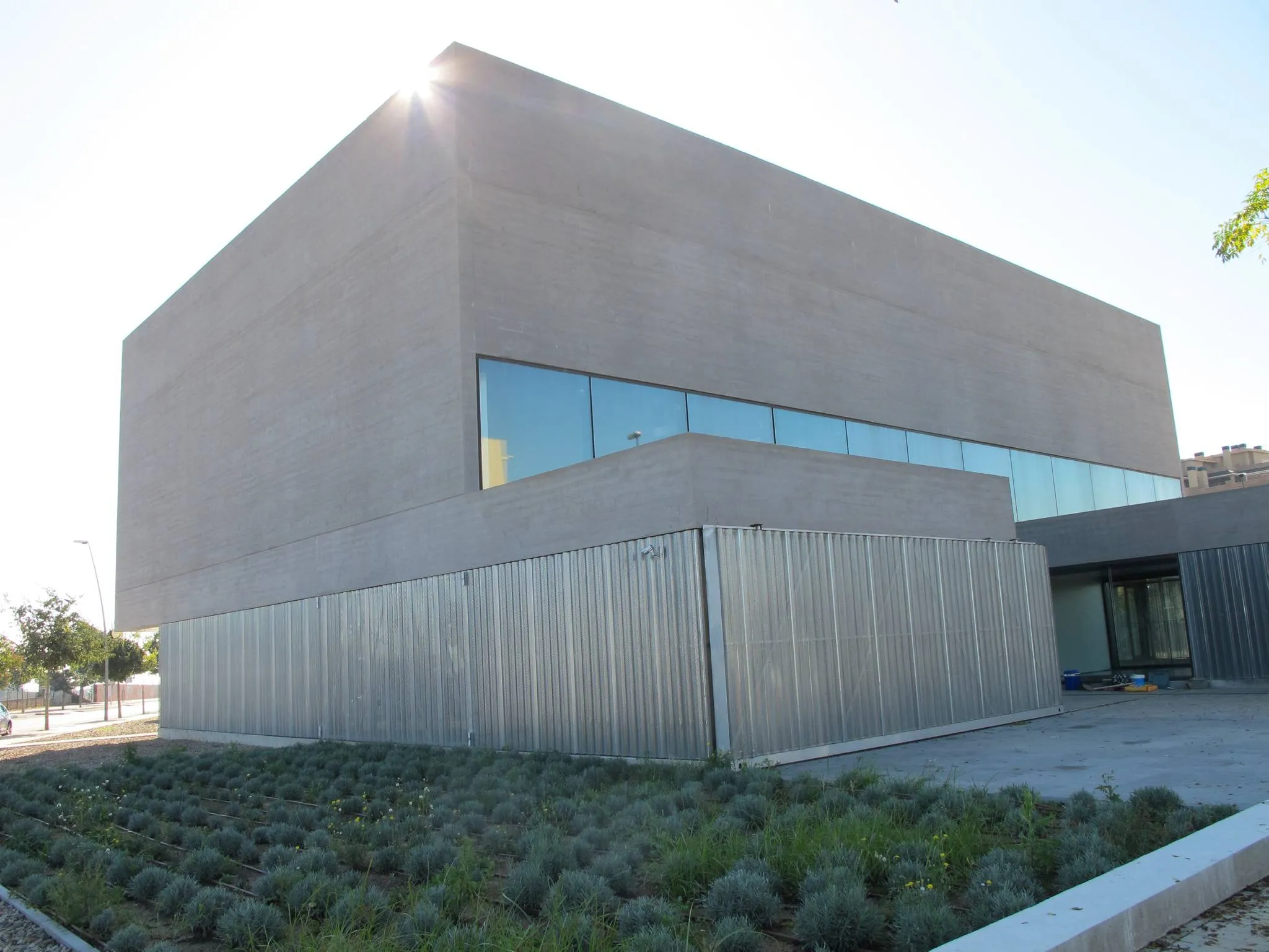 Photo showing: Biblioteca Pere Anguera de Reus