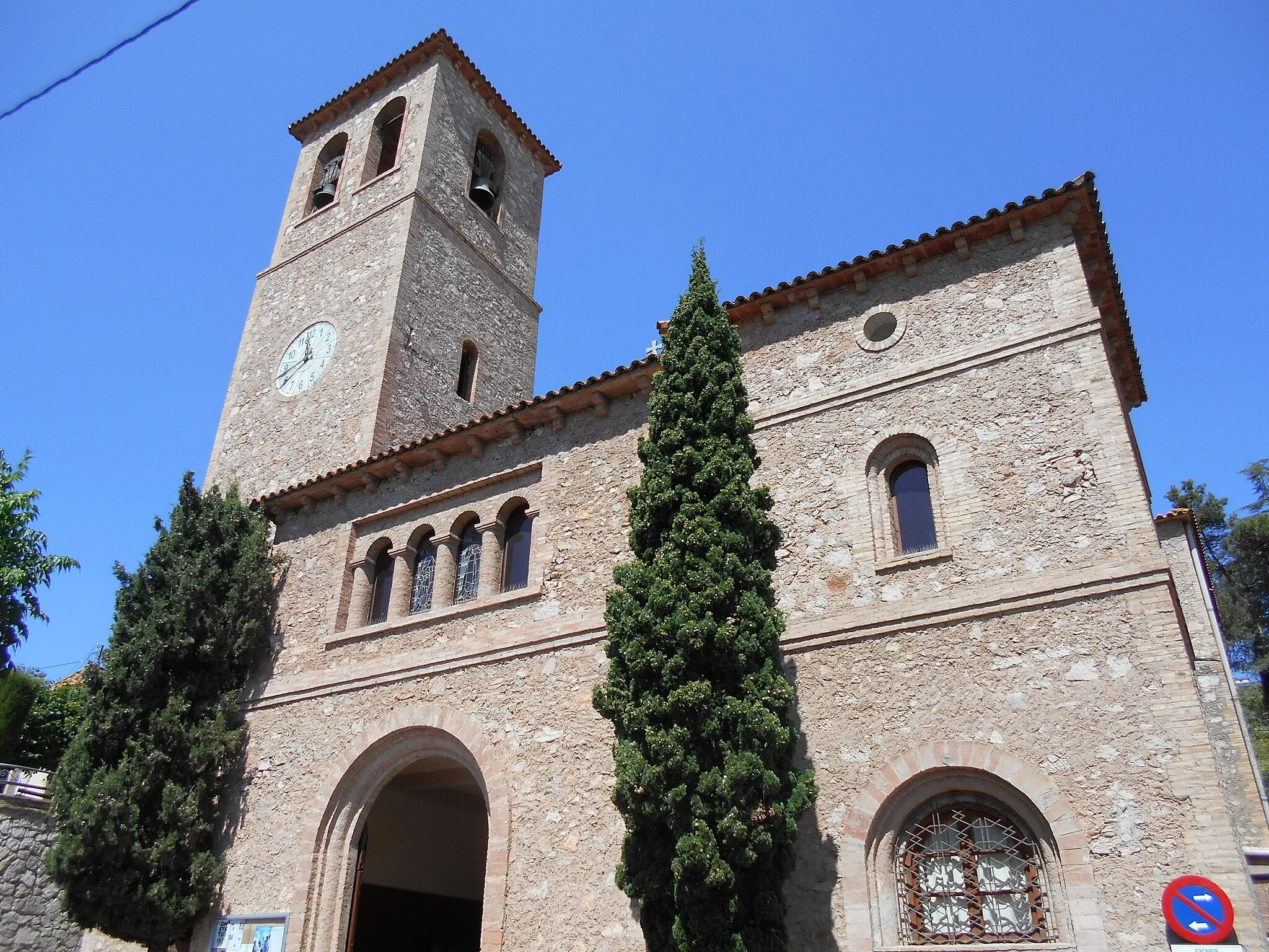 Photo showing: Iglesia de San Antonio Abad, Corbera de Llobregat.