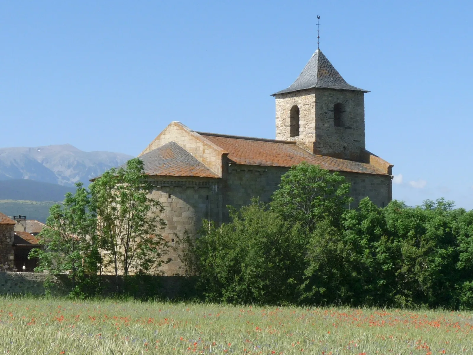 Photo showing: Eglise d'Hix, Bourg-Madame, P.O., France