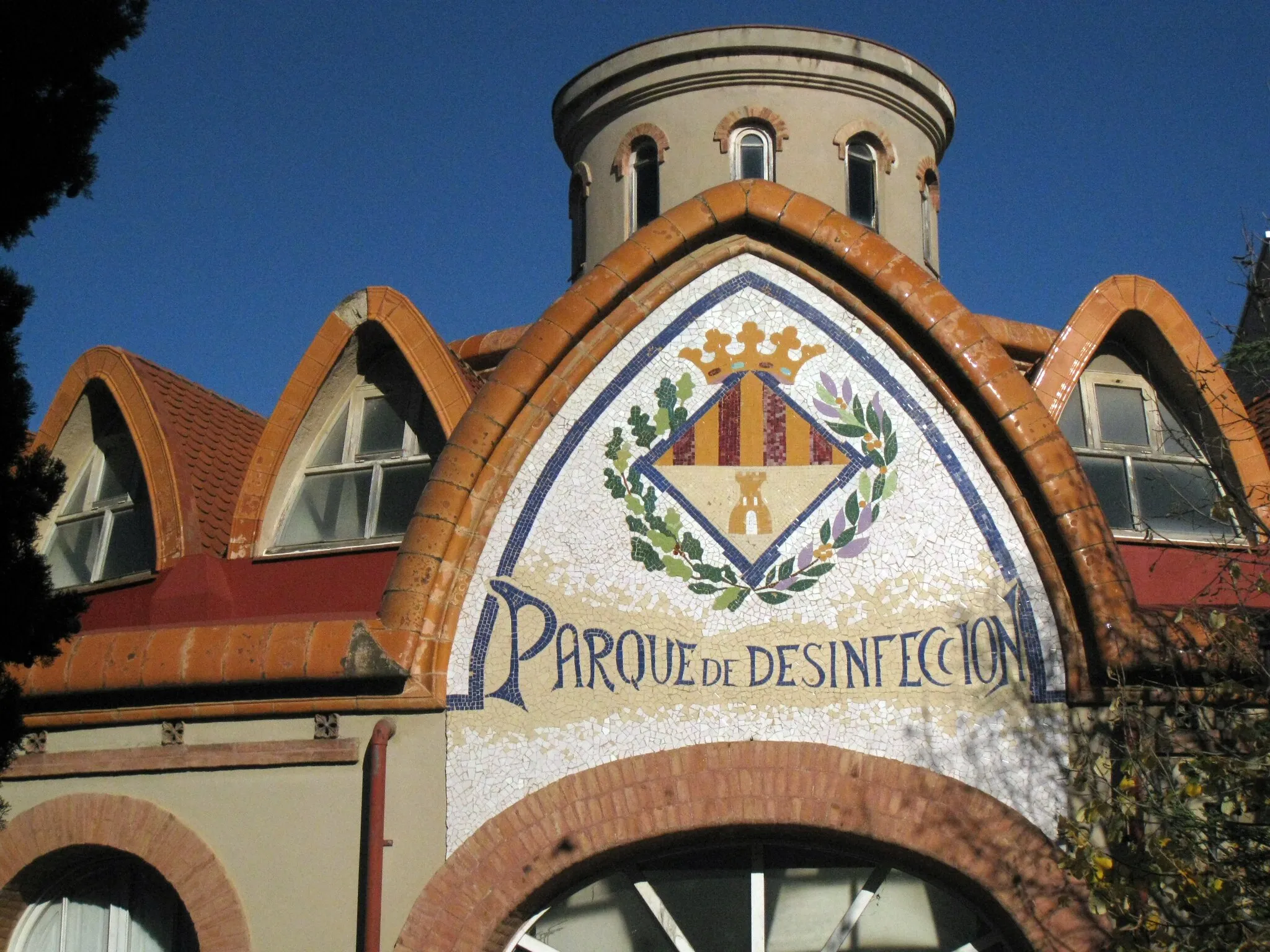 Photo showing: Parc de Desinfecció, de Josep Maria Coll i Bacardí (1915), a Terrassa.