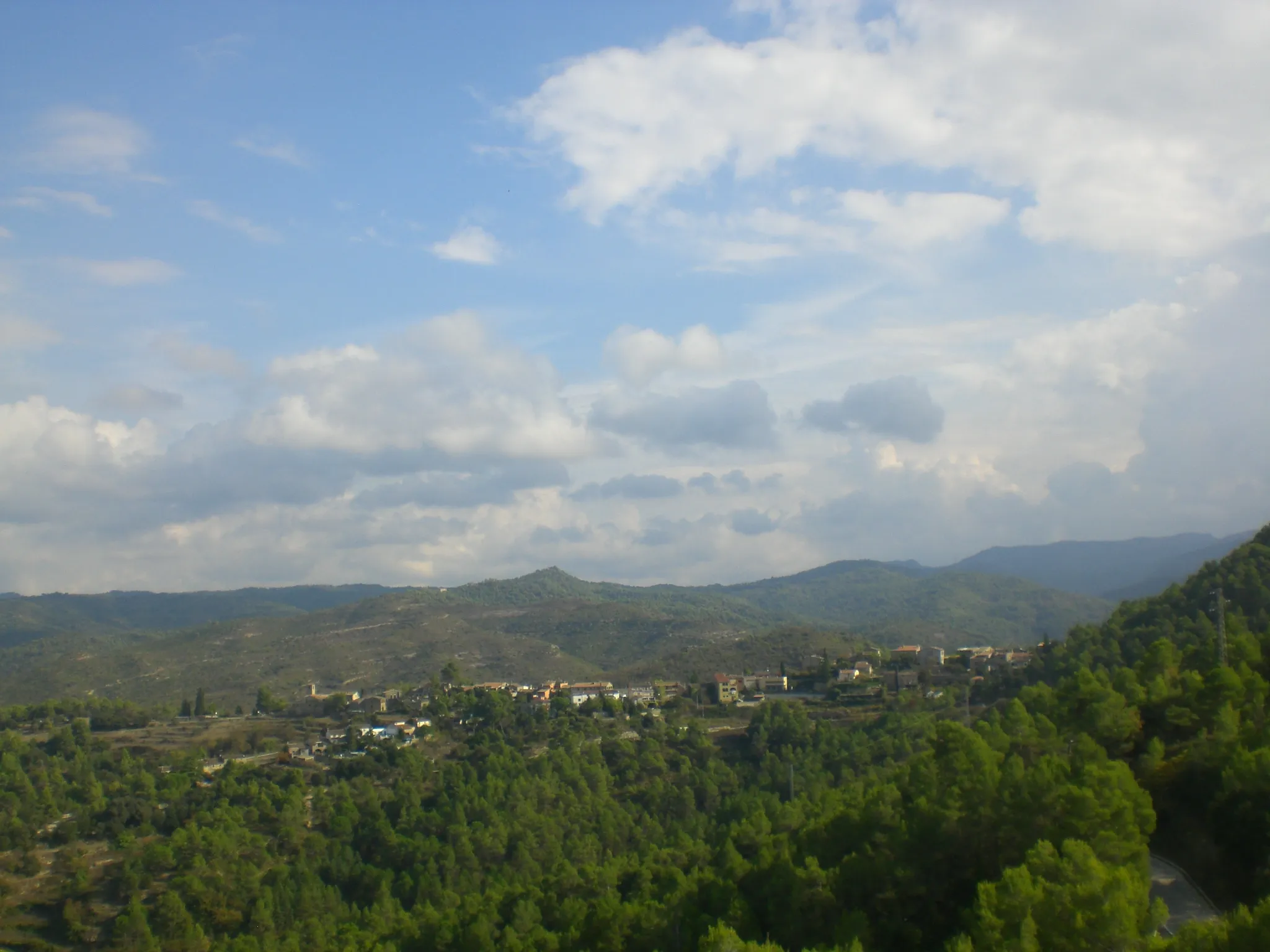 Photo showing: Rocafort des del Castell de Rocafort (novembre 2011)