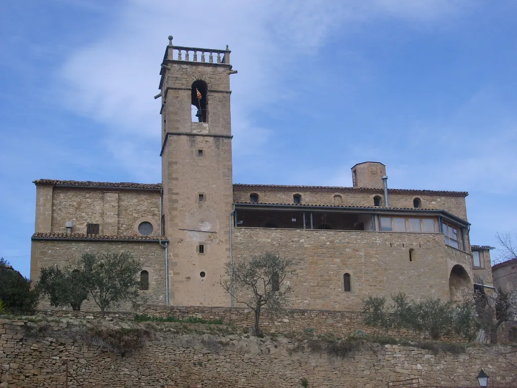 Photo showing: Castellgalí (Bages) Església de Sant Miquel

This is a photo of a building indexed in the Catalan heritage register as Bé Cultural d'Interès Local (BCIL) under the reference IPA-16436.