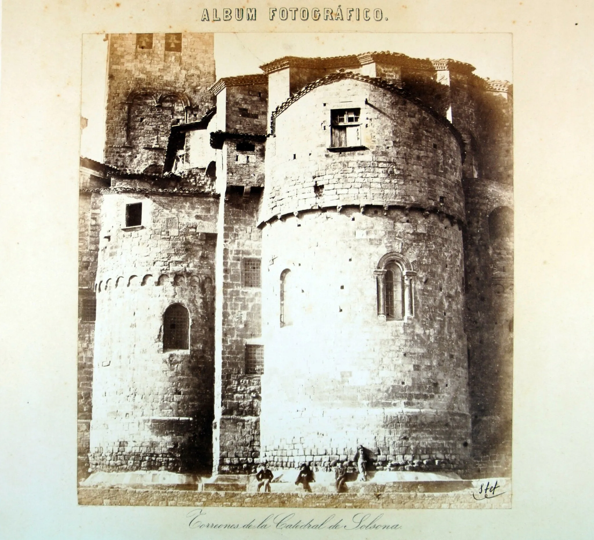 Photo showing: És la primera fotografia coneguda de la ciutat de Solsona, presa per Francesc de Paula Arenas Marsans que signava amb el pseudònim Steff i realitzada el mes d'octubre de l'any 1864.