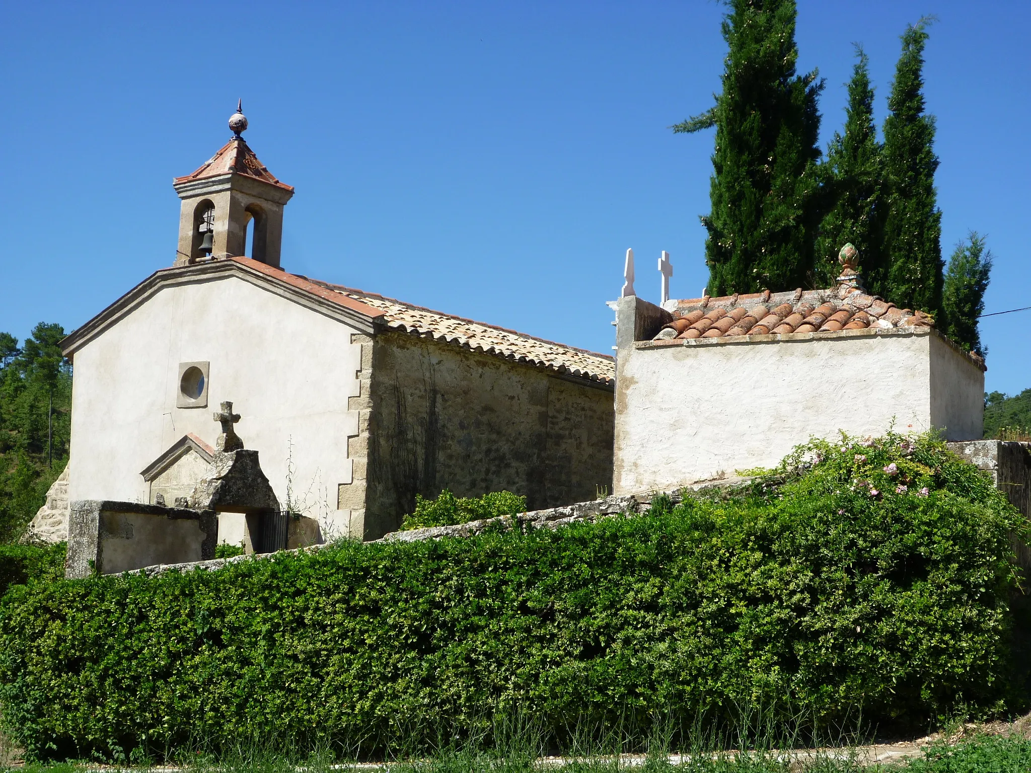 Photo showing: Capella de Cal Sala de Vallmanya (Pinós), a tocar del cementiri
