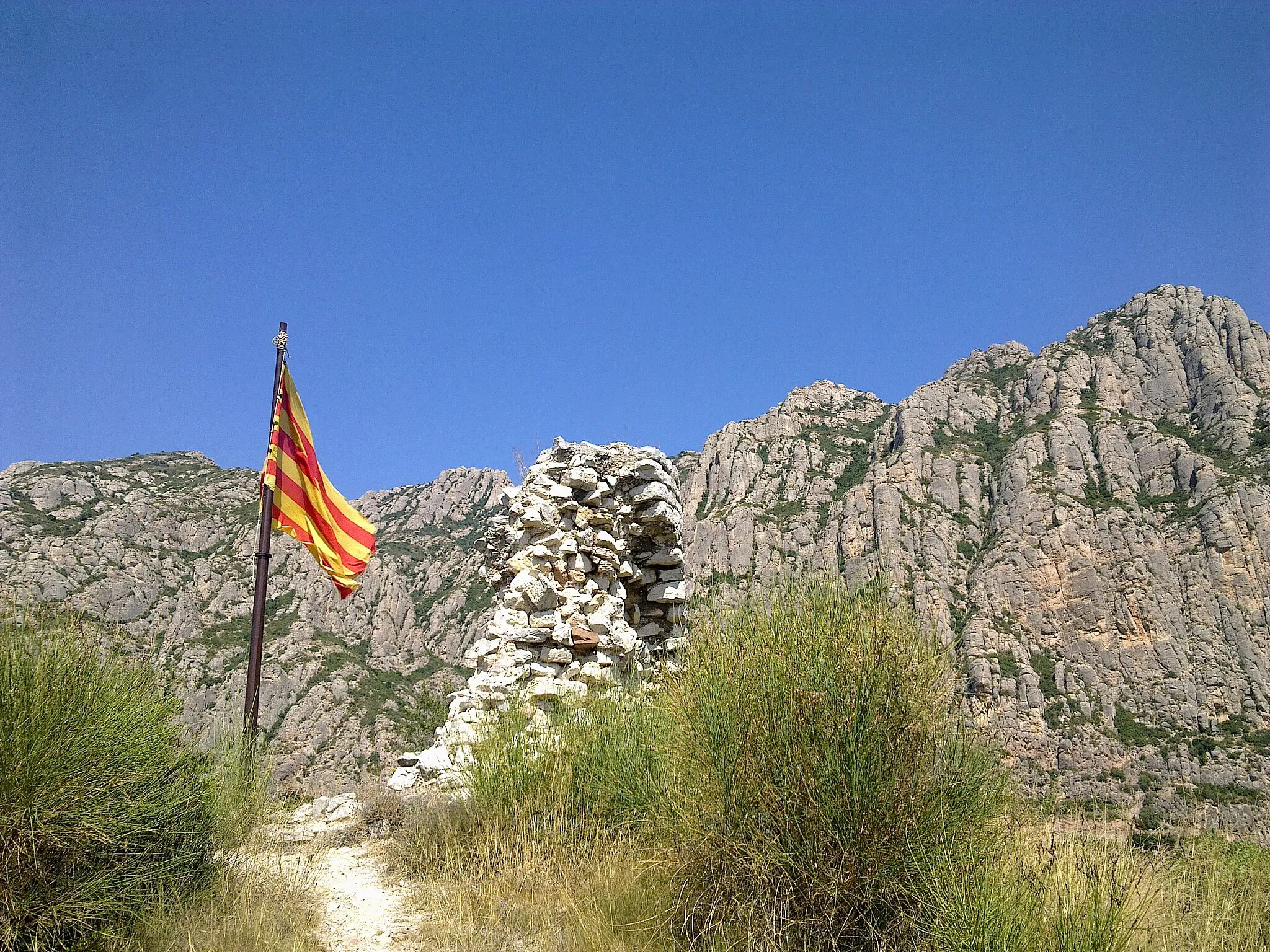 Photo showing: Castell de Collbató romànic segles XI - XII