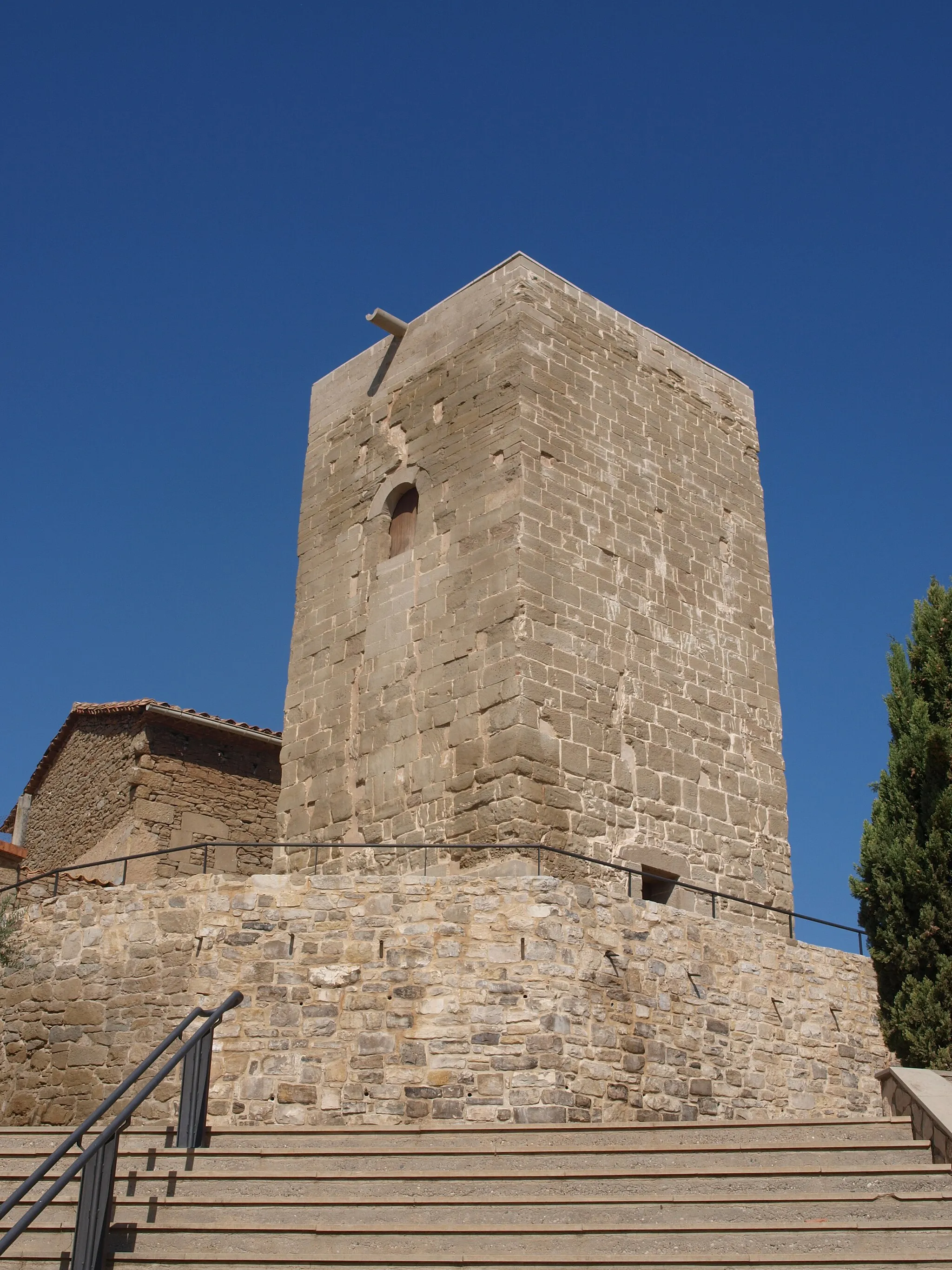 Photo showing: Tower at La Guàrdia d'Urgell