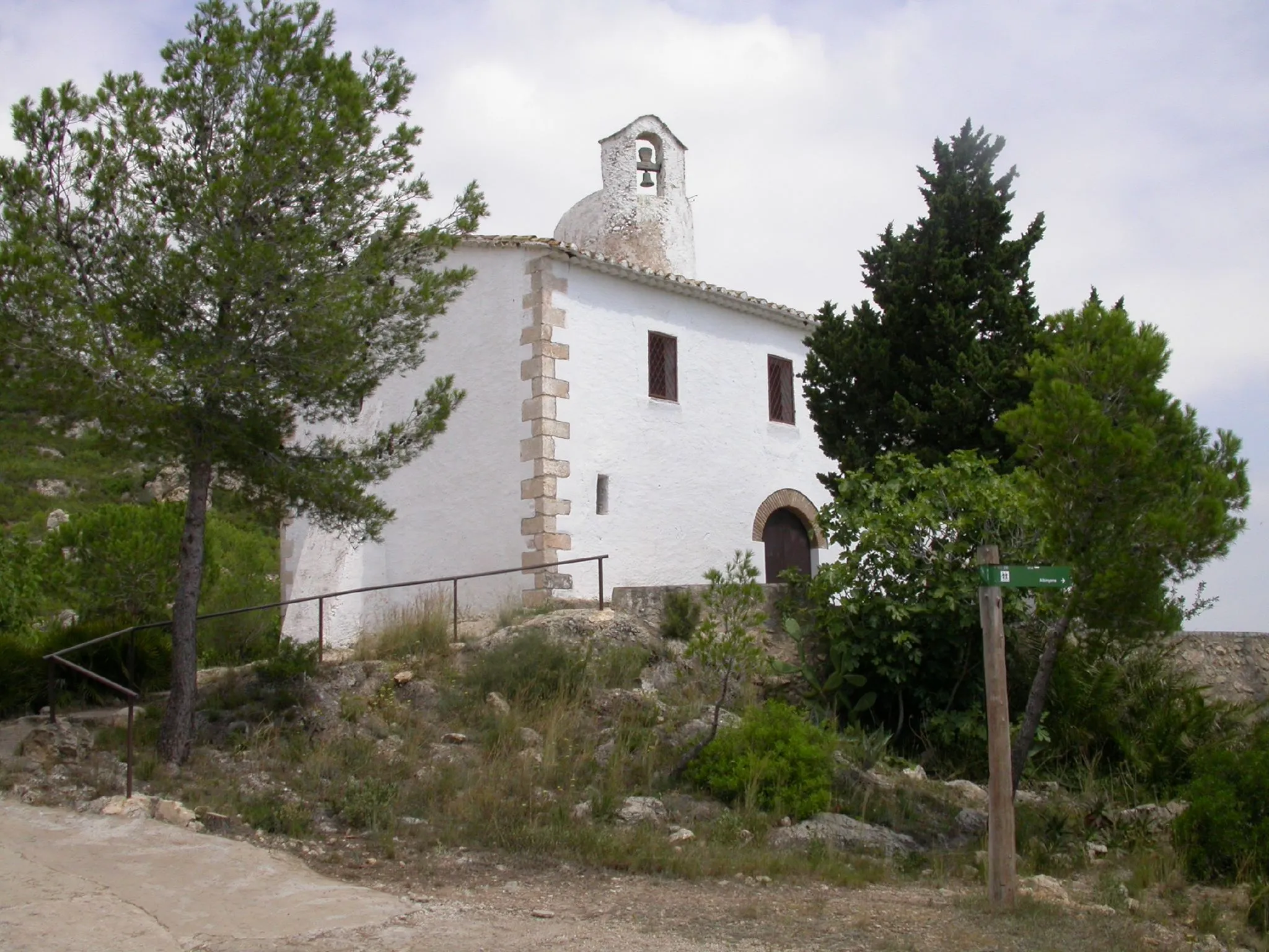 Photo showing: Ermita de sant Antoni, Albinyana

This is a photo of a building indexed in the Catalan heritage register as Bé Cultural d'Interès Local (BCIL) under the reference IPA-5171.