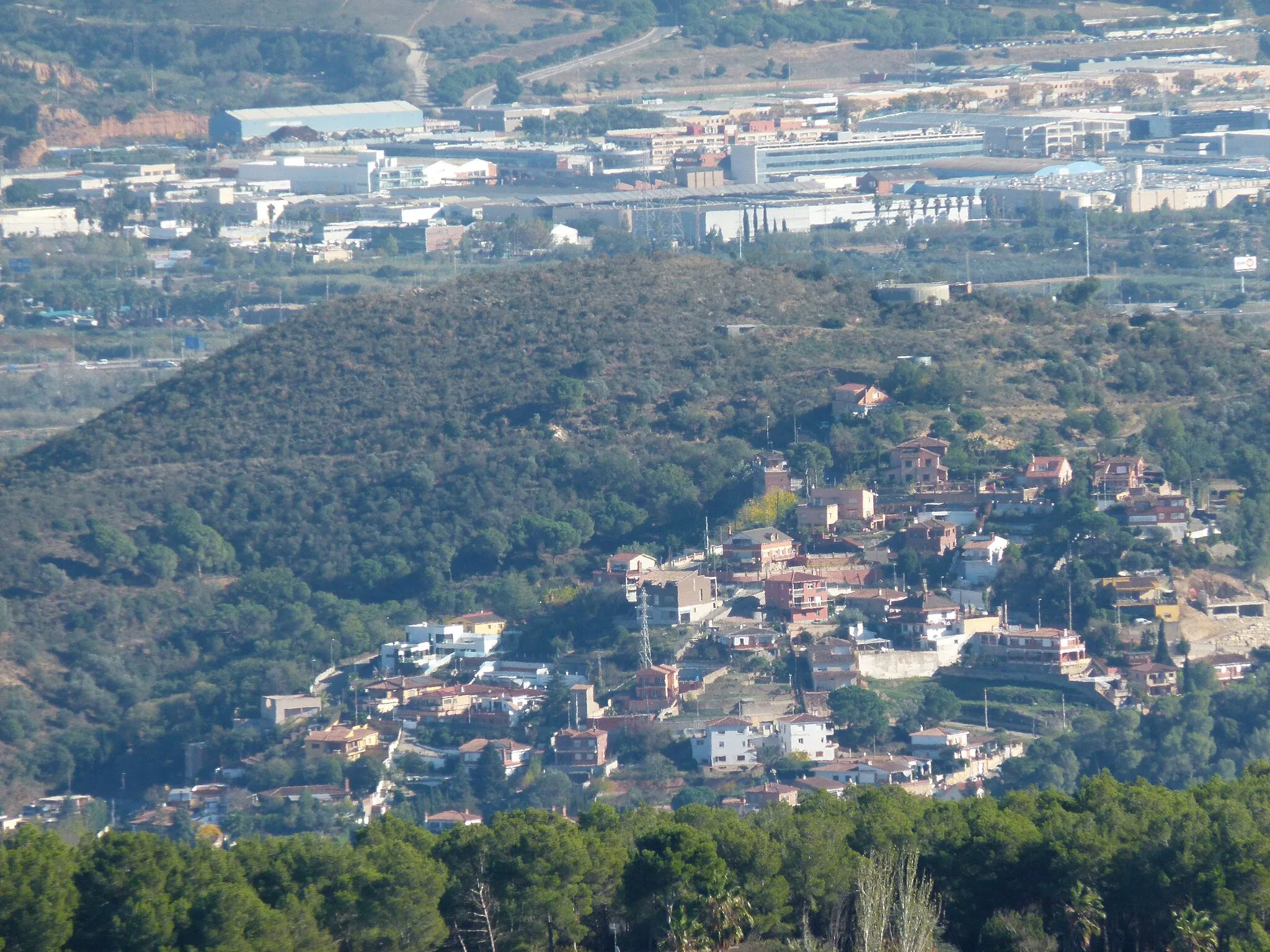 Photo showing: El Puig Castellar i la urbanització Granja Garcia