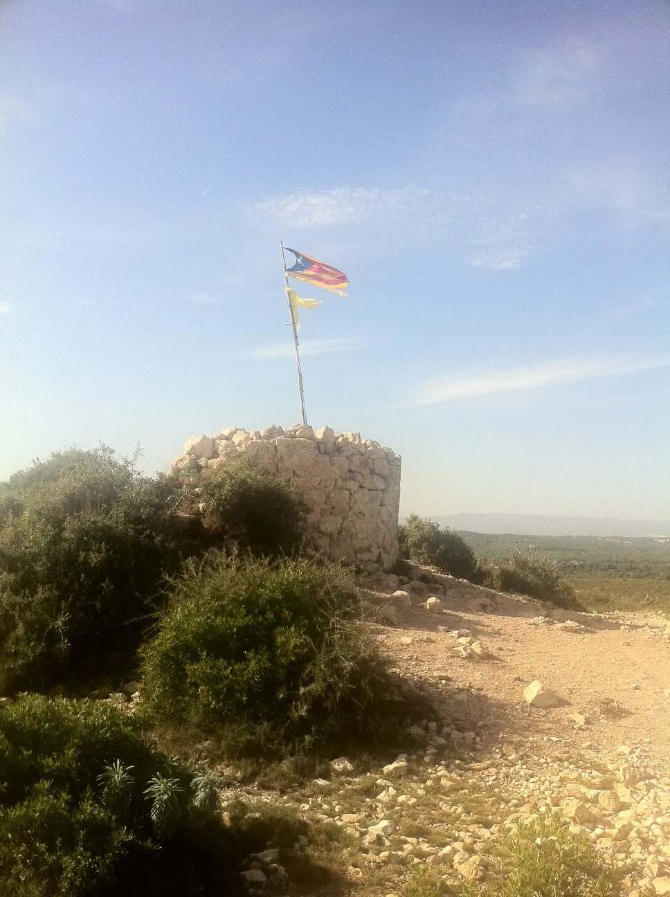 Photo showing: Sant Simplicy Hill