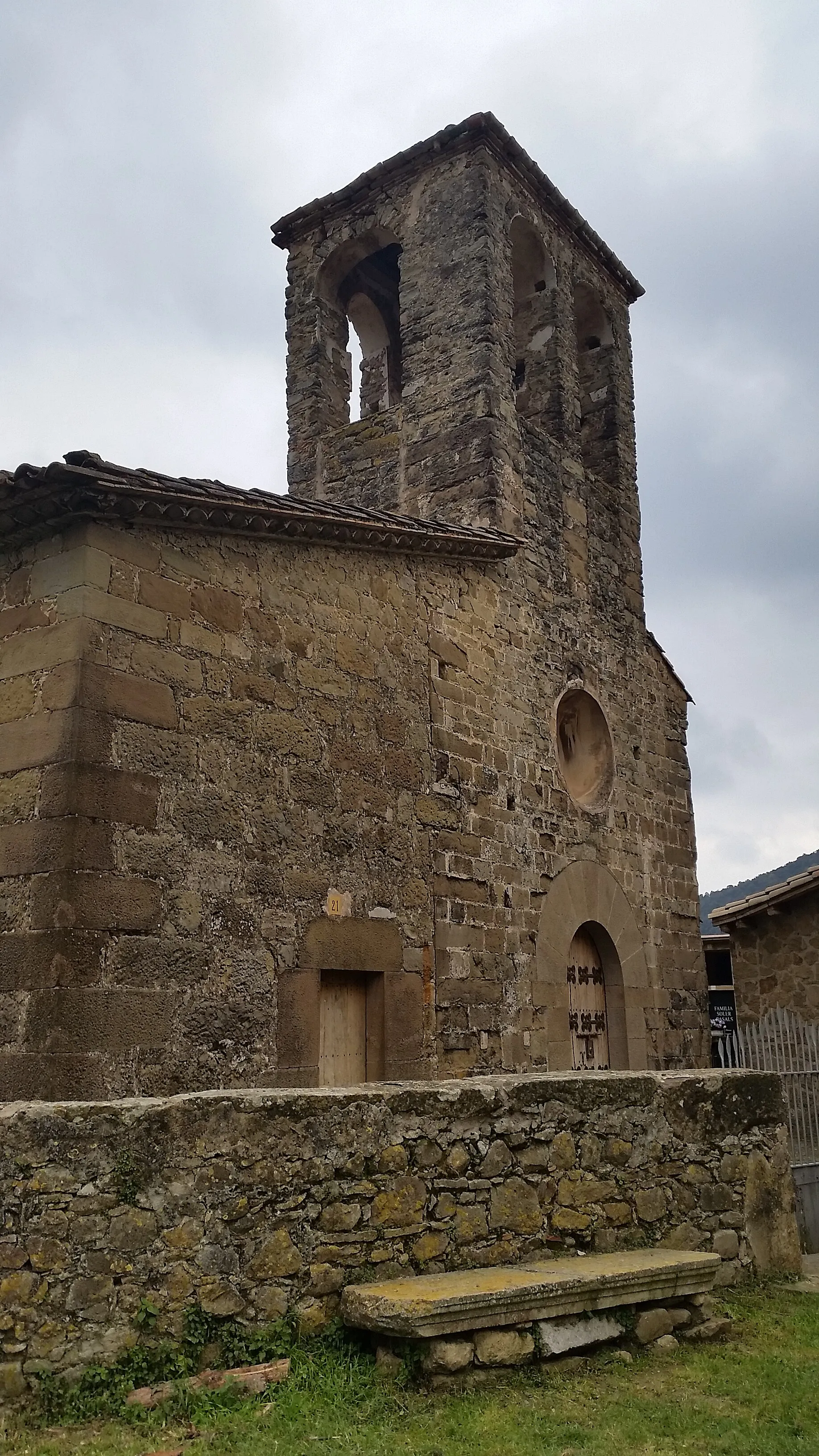 Photo showing: Església parroquial de Sant Cebrià (Porqueres)