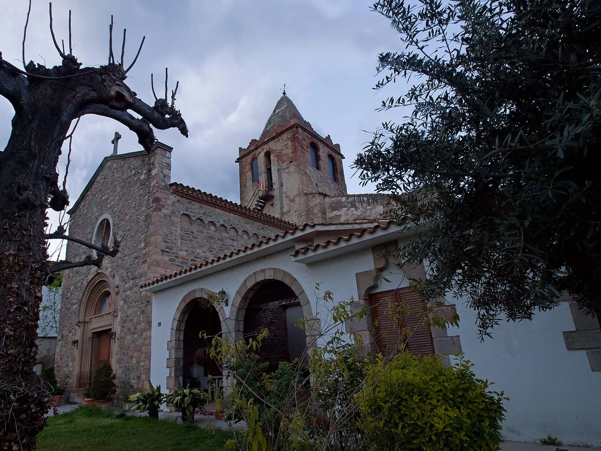 Photo showing: Sante Esteve church