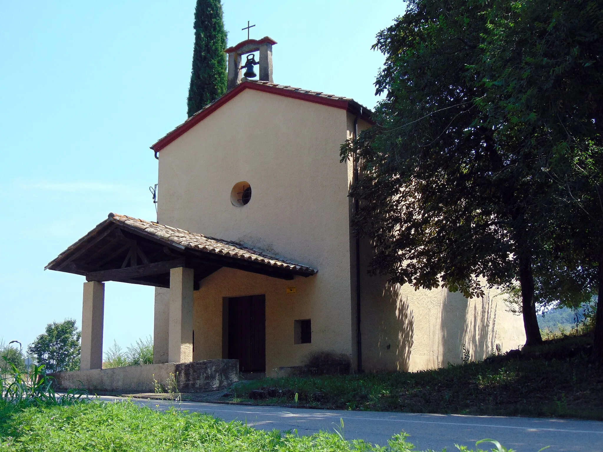 Photo showing: Capella de Nostra Senyora de l'Esperança (Olot)

This is a photo of a building indexed in the Catalan heritage register as Bé Cultural d'Interès Local (BCIL) under the reference IPA-10345.