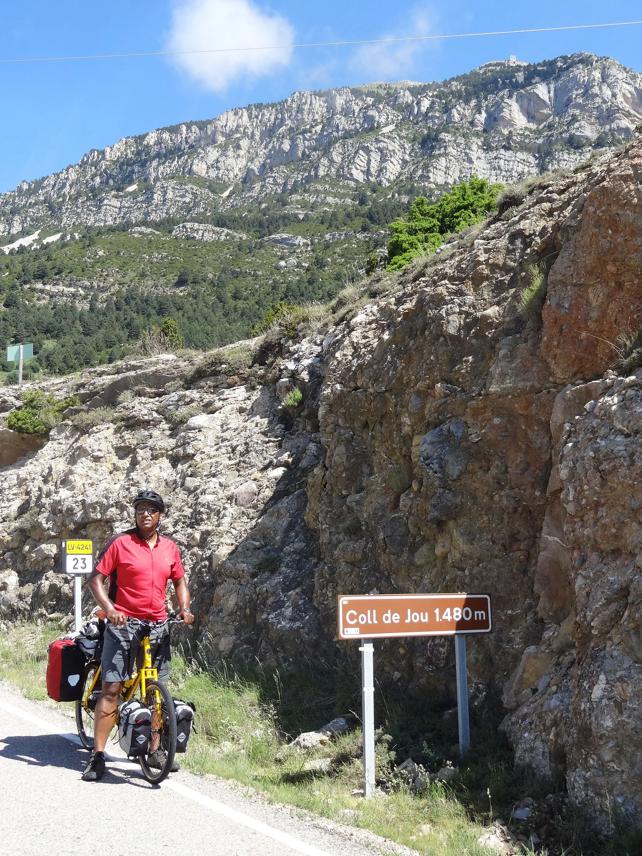 Photo showing: Coll de Jou (Guixers) 1480m