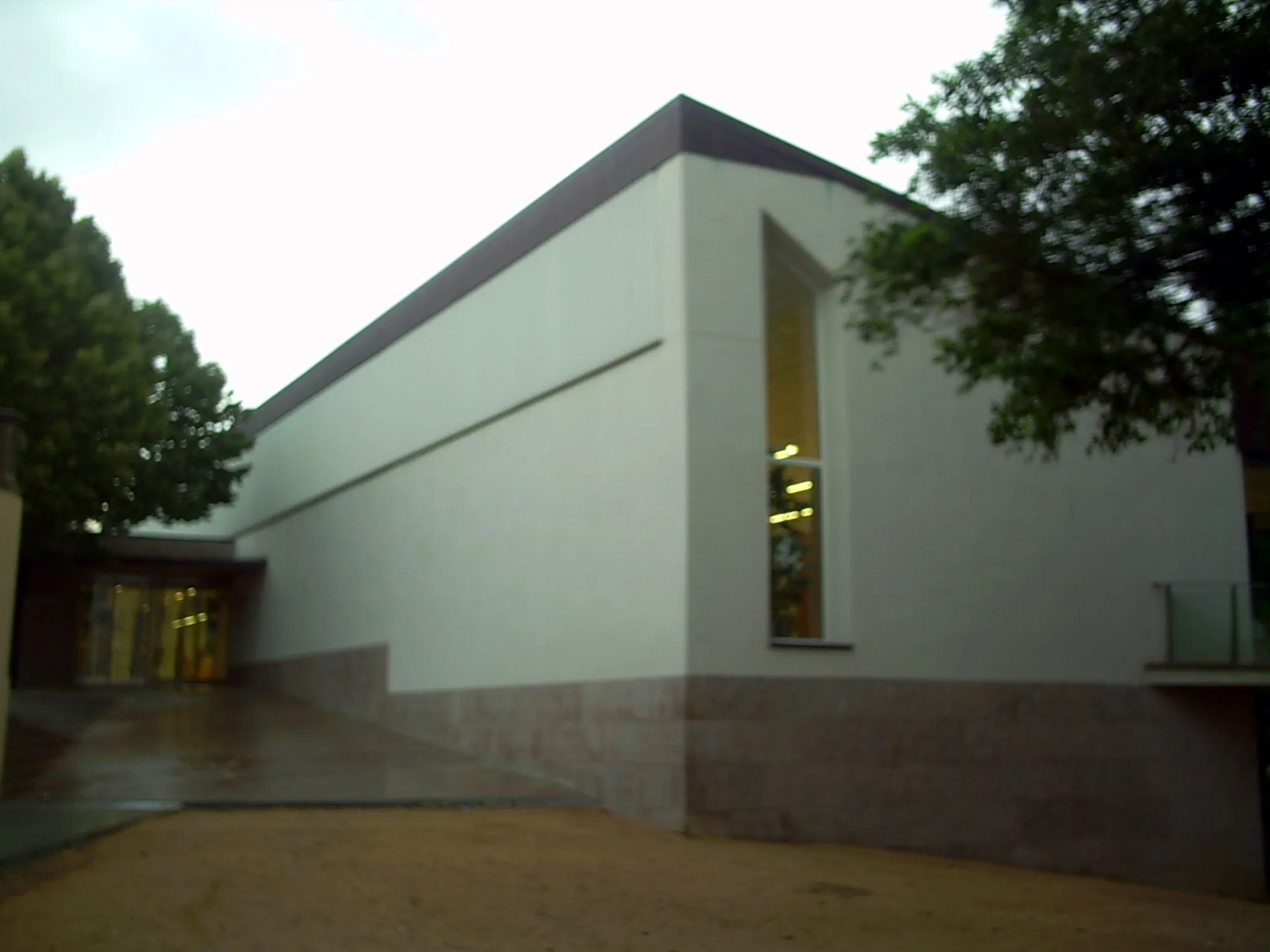 Photo showing: Biblioteca Jaume Perich i Escala, al sector de Can Figueres, a Premià de Dalt, el Maresme, (Catalunya).