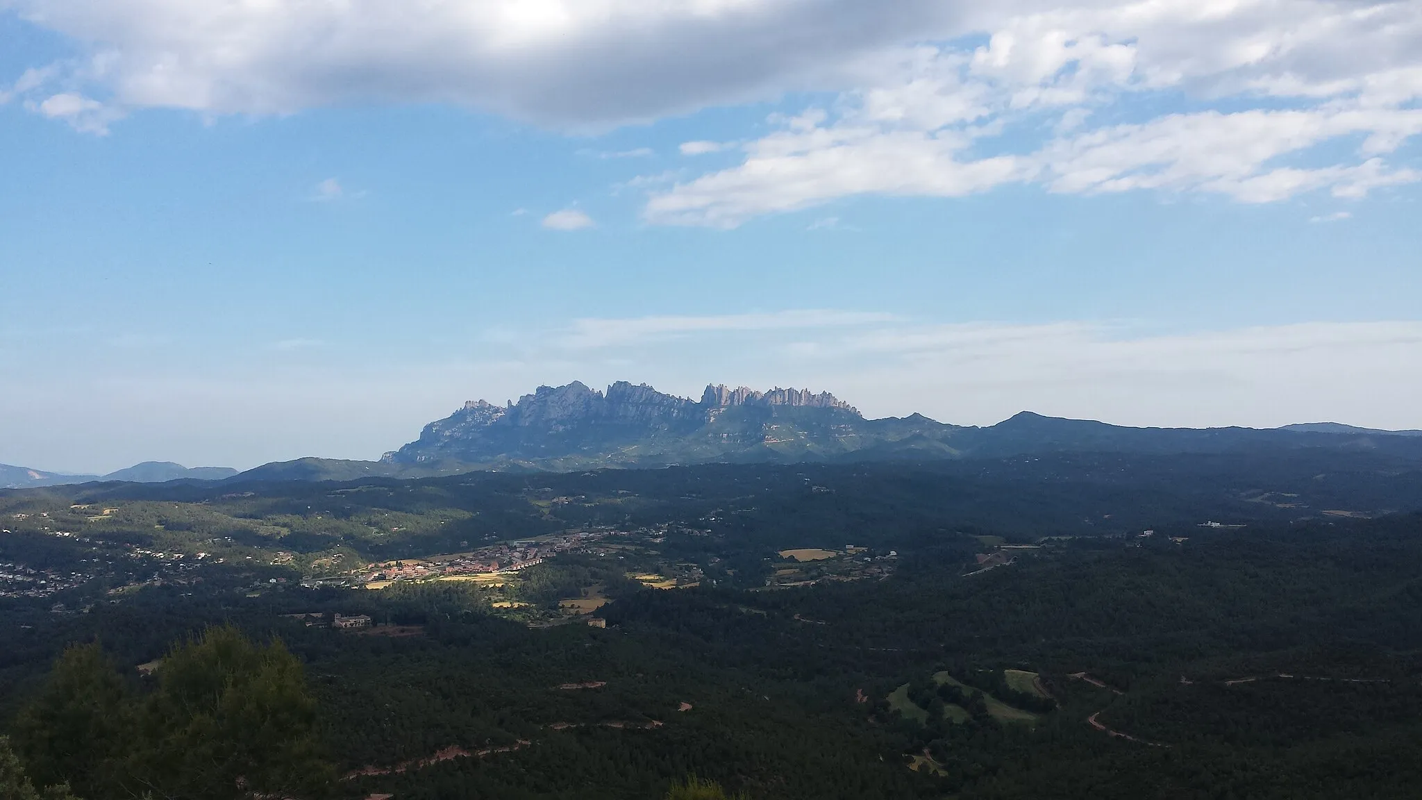 Photo showing: Montserrat des de la Melera (juny 2014)