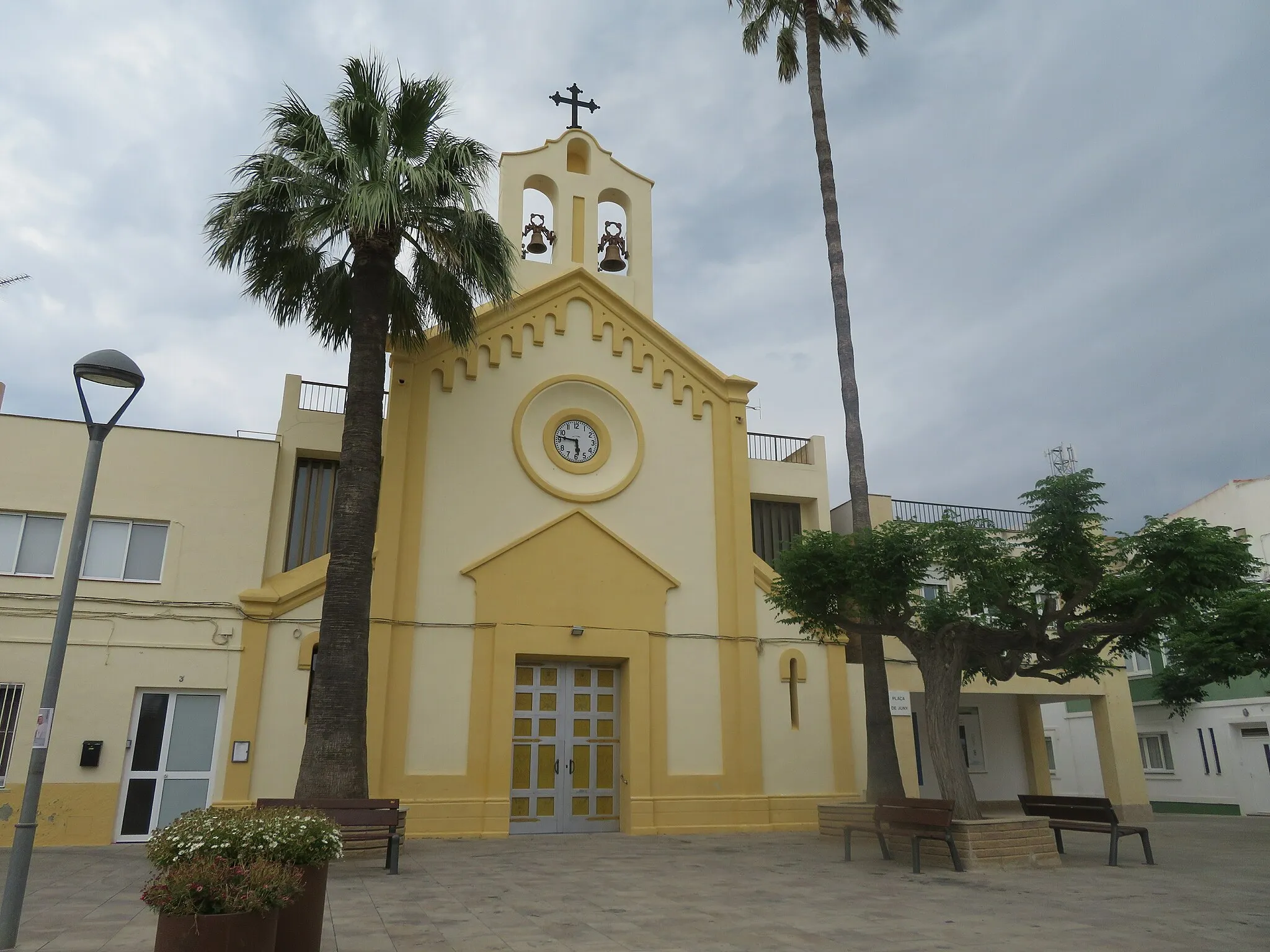 Photo showing: Església parroquial de Sant Jaume (Sant Jaume d'Enveja, Tarragona).