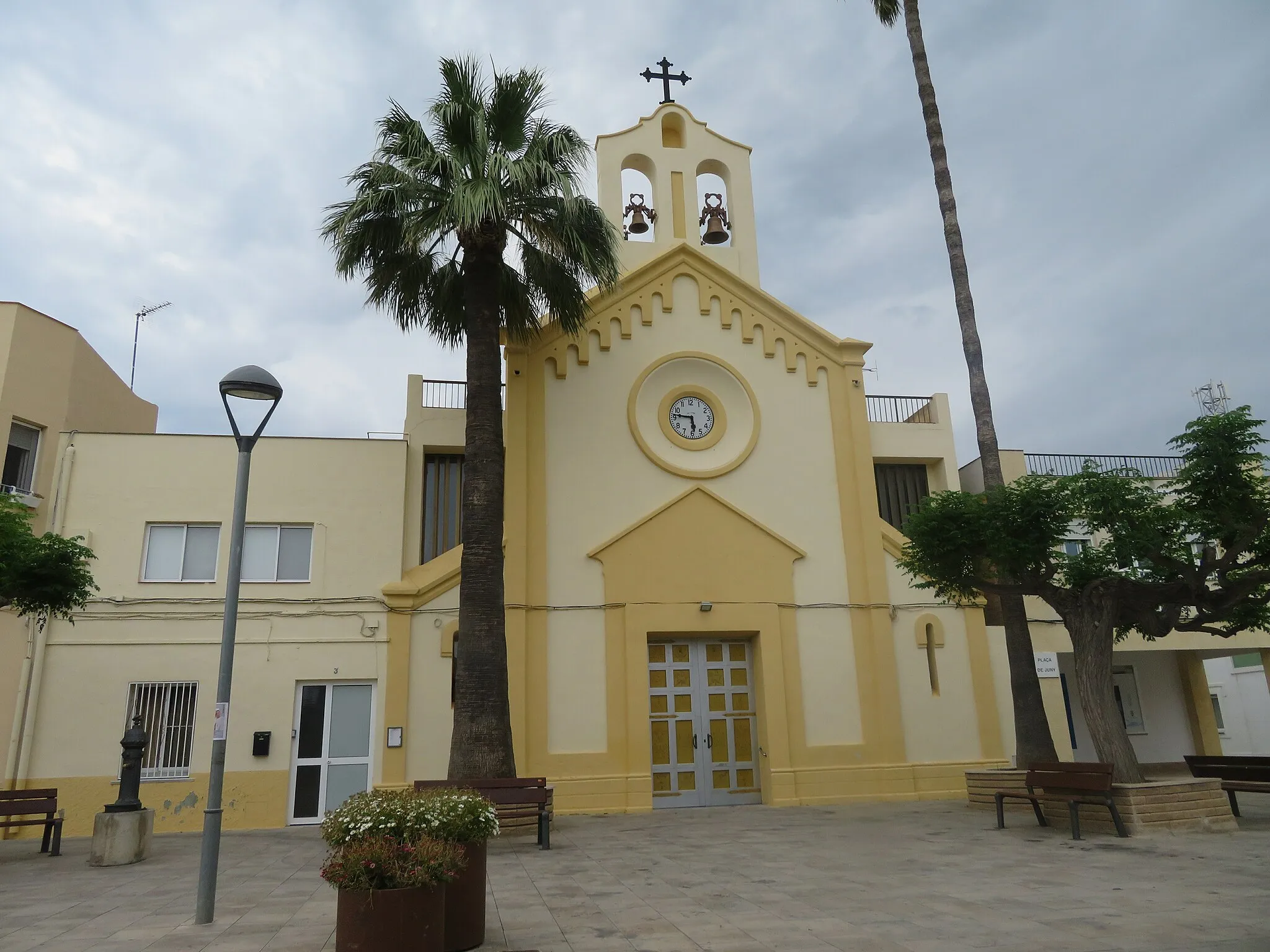 Photo showing: Església parroquial de Sant Jaume (Sant Jaume d'Enveja, Tarragona)