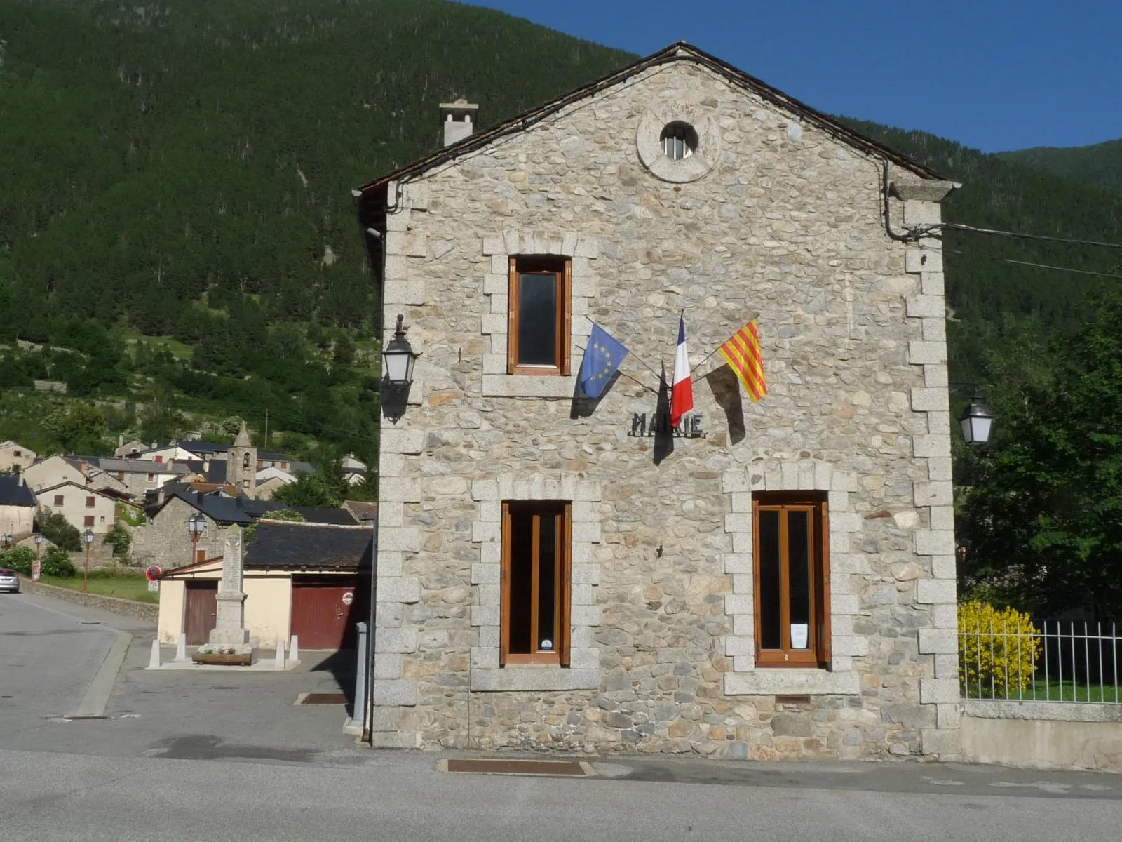 Photo showing: Mairie de Porta, Pyrénées-Orientales, France