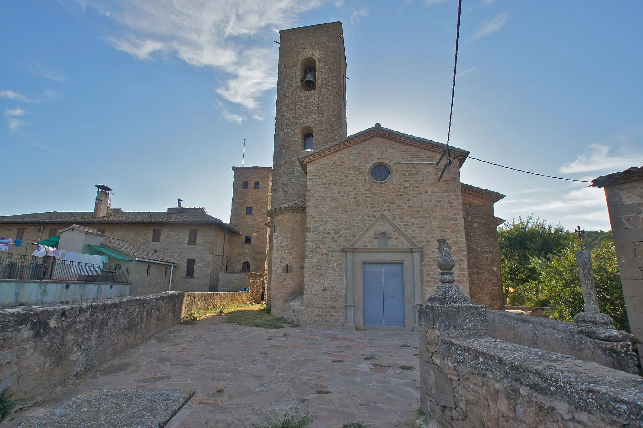 Photo showing: Cardona (Sant Joan de Bergús), Catalonia: Eastern front of the Saint John's Church