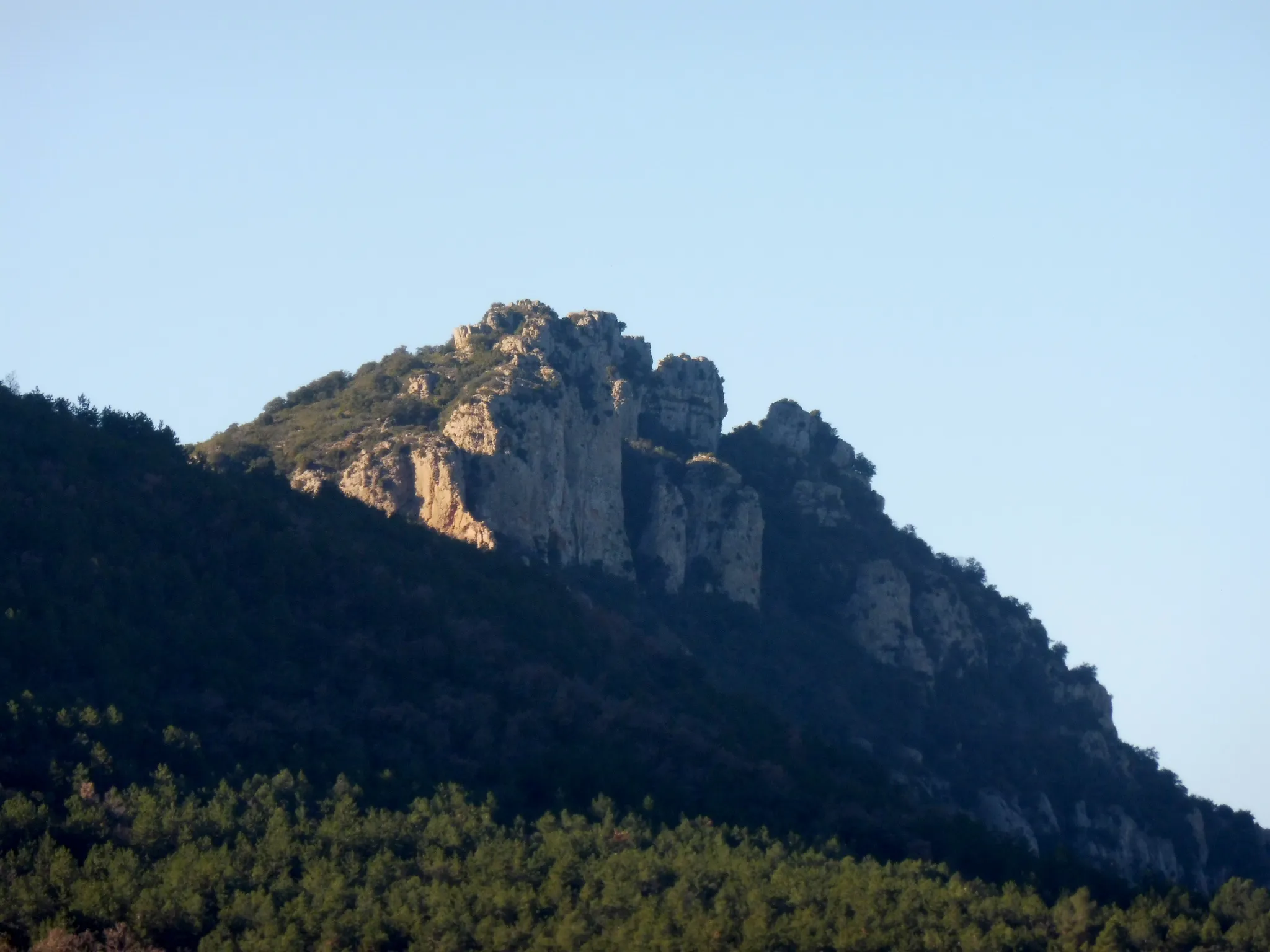 Photo showing: Cara nord dels Picons, des d'Alberola. Os de Balaguer (Noguera)