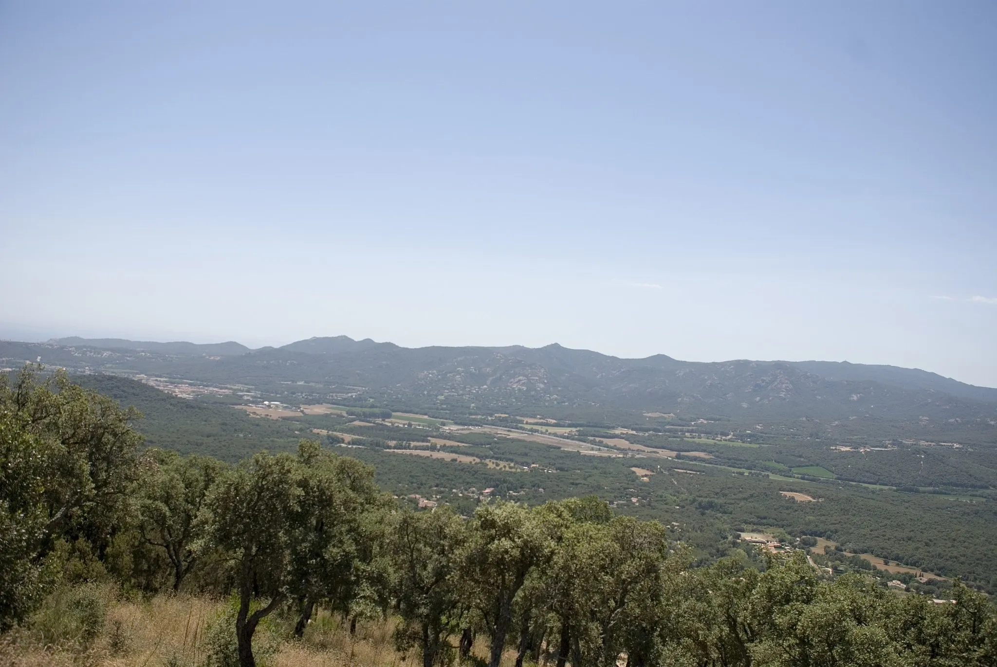 Photo showing: La Vall d'Aro des de Romanyà de la Selva, CT
