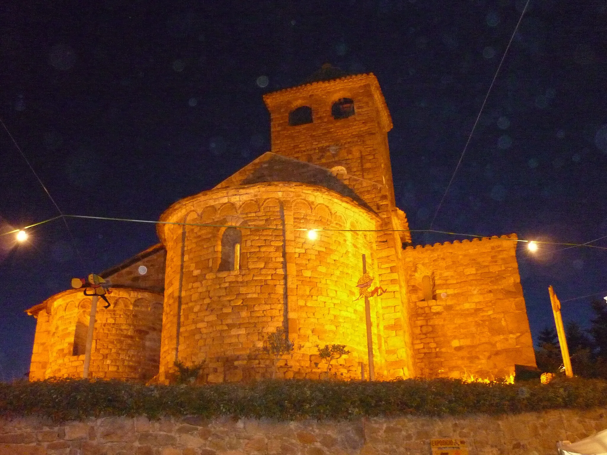 Photo showing: Església parroquial de Sant Vicenç (Espinelves)