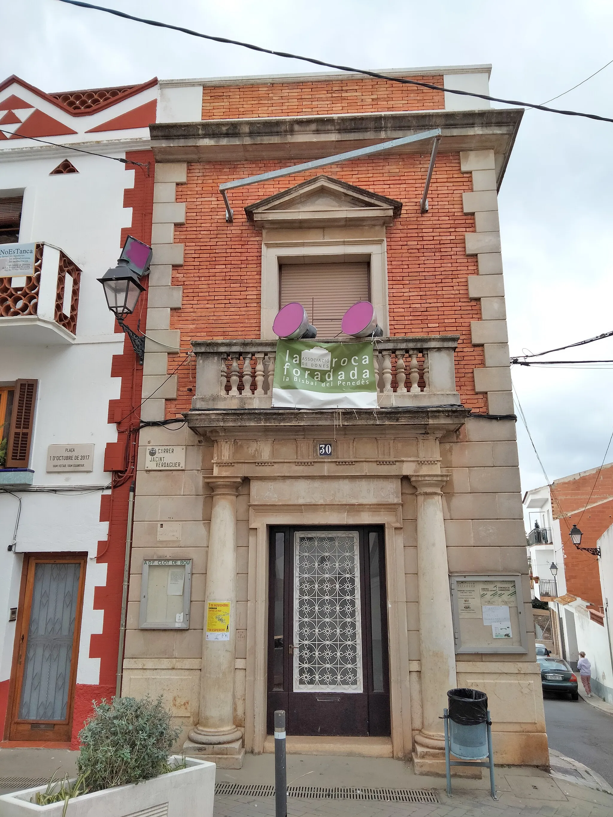 Photo showing: Casa de Cultura (la Bisbal del Penedès)