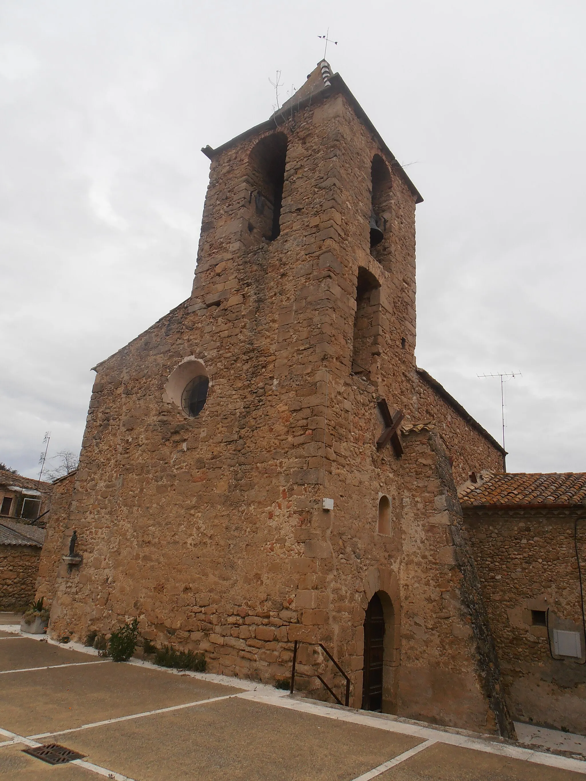 Photo showing: Església dedicada a Sant Martí (Terradelles)  municipi de Vilademuls a la comarca del Pla de l'Estany