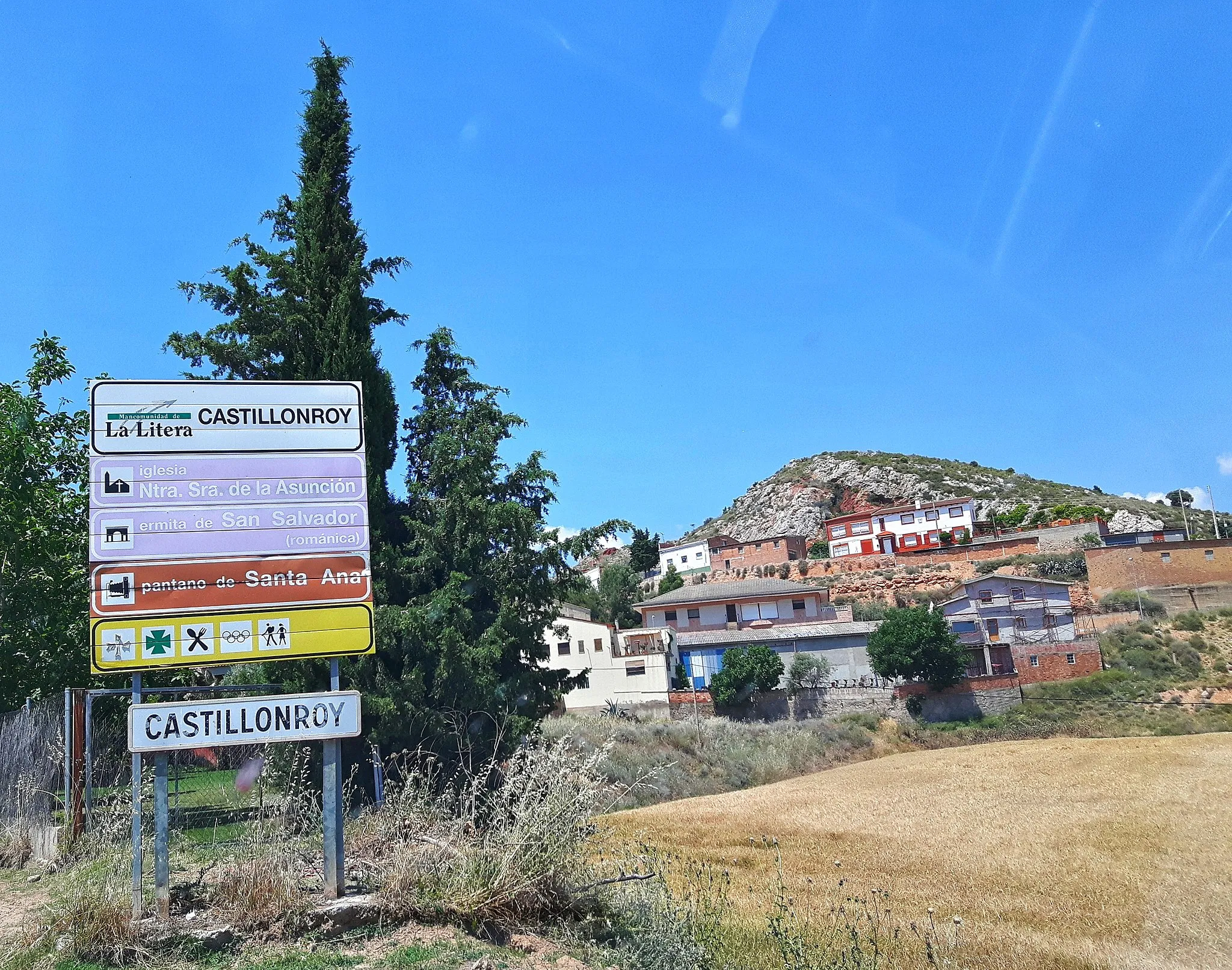 Photo showing: Castillonroy