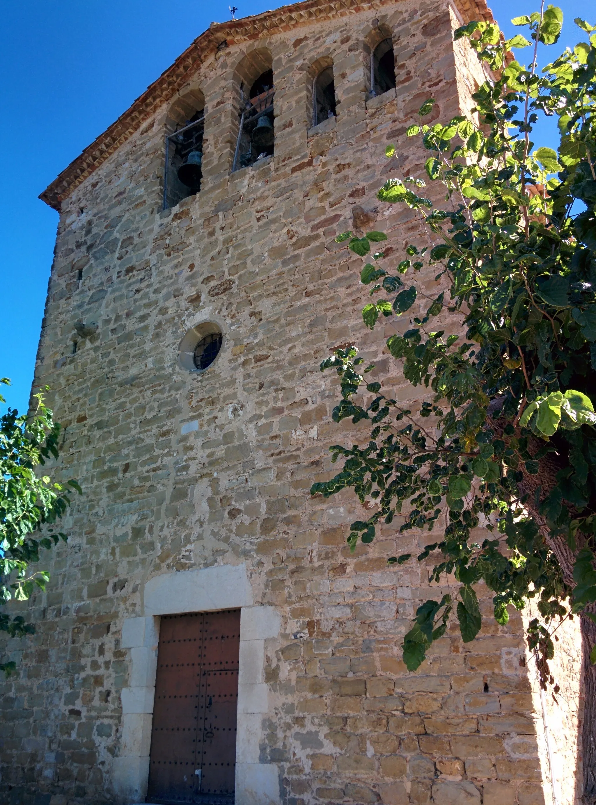 Photo showing: Església parroquial de Sant Pere (Vilopriu)