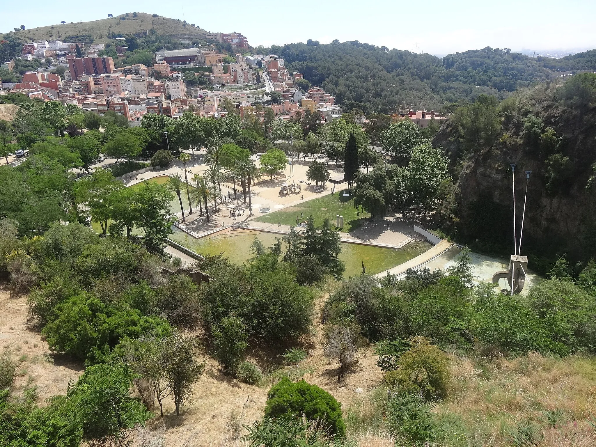 Photo showing: Vista del Parc de la Creueta del Coll, des de dalt el turó