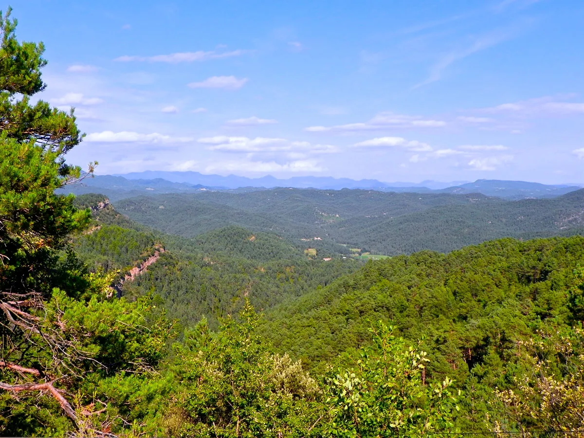 Photo showing: Panorama al nord-est des de la Quar