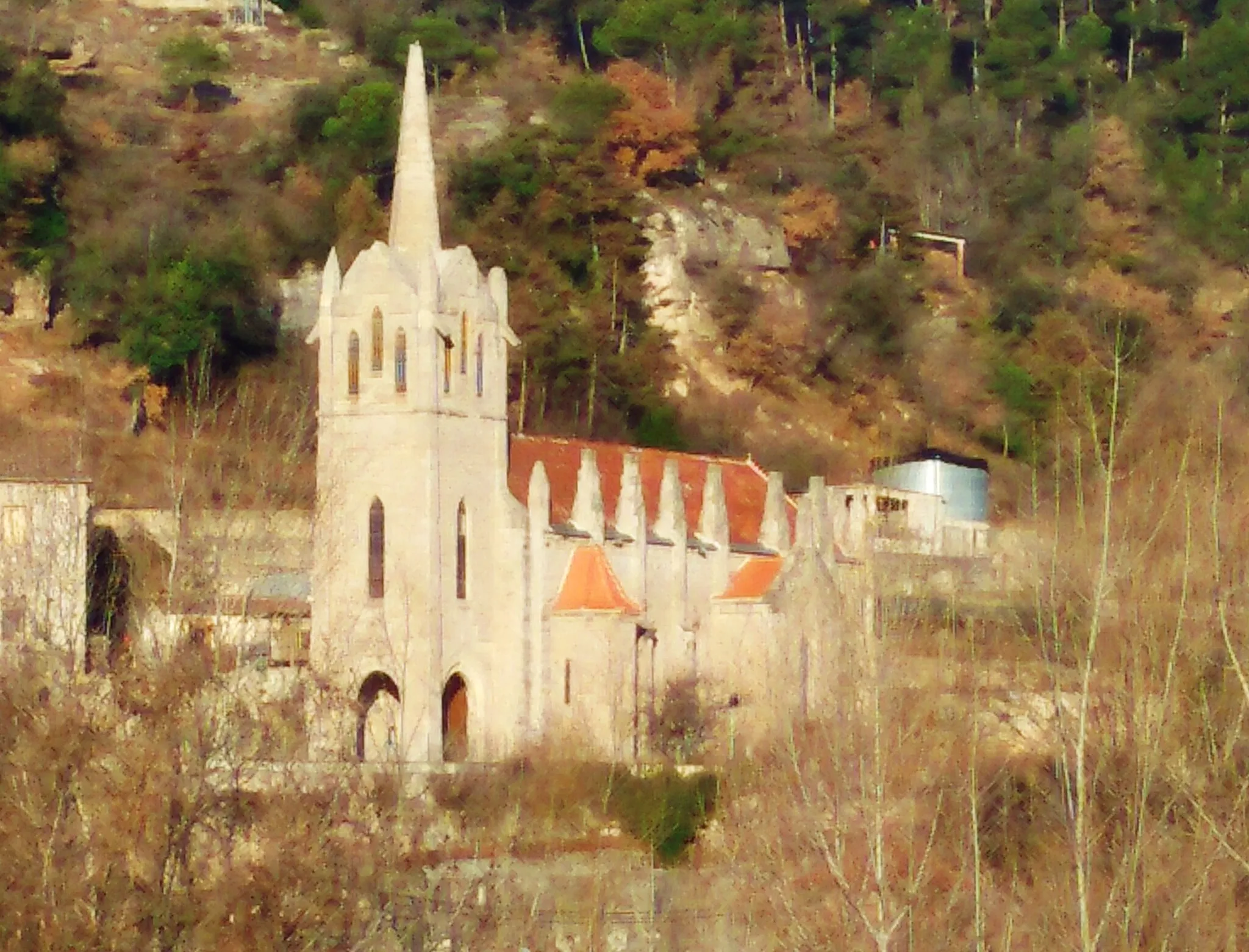Photo showing: Església de la Mare de Déu del Roser de l'Ametlla de Casserres, obra d'Alexandre Soler i March.