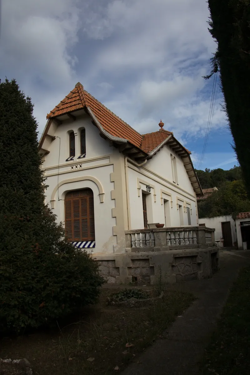 Photo showing: Habitatge al Passeig, 46 (Aiguafreda)