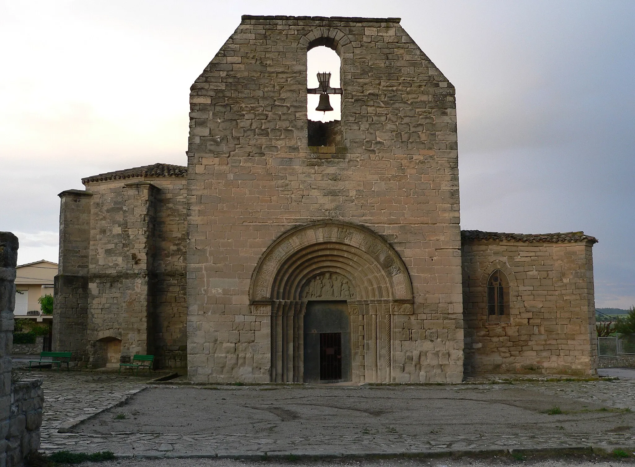 Photo showing: Church of Santa Maria de Bell-lloc, Santa Coloma de Queralt, Catalonia, Spain