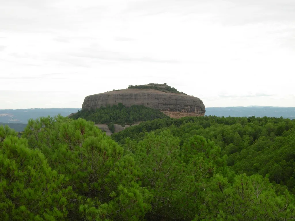 Photo showing: La Mola del Corb