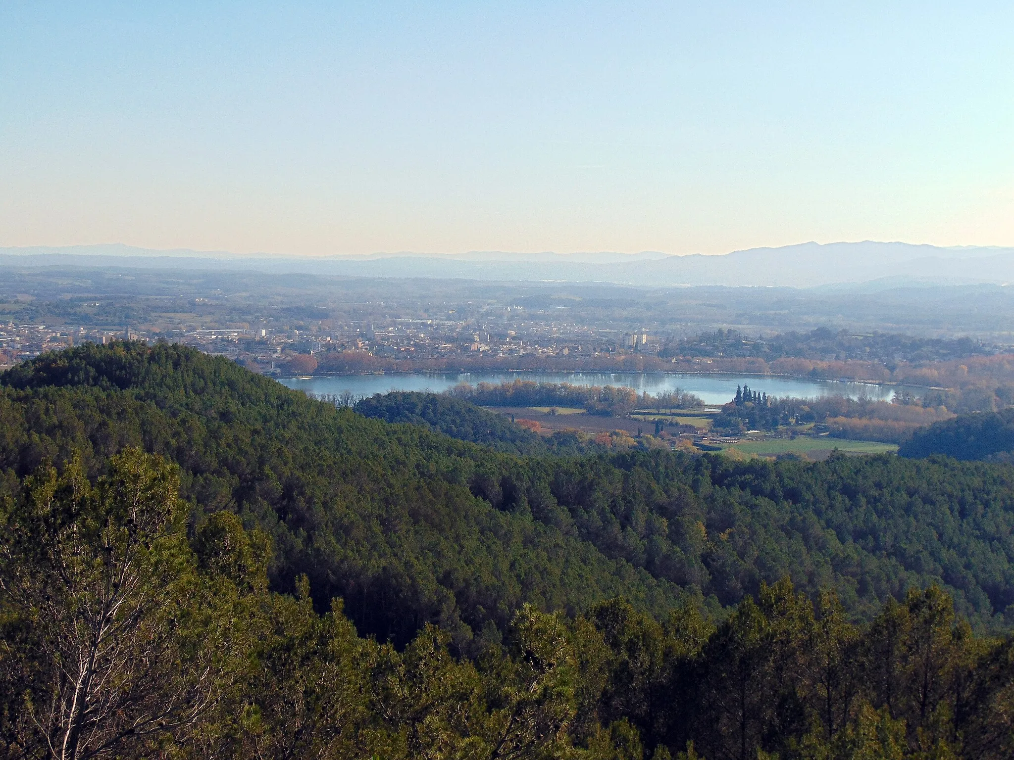 Photo showing: Bones vistes des d'aquest Puig