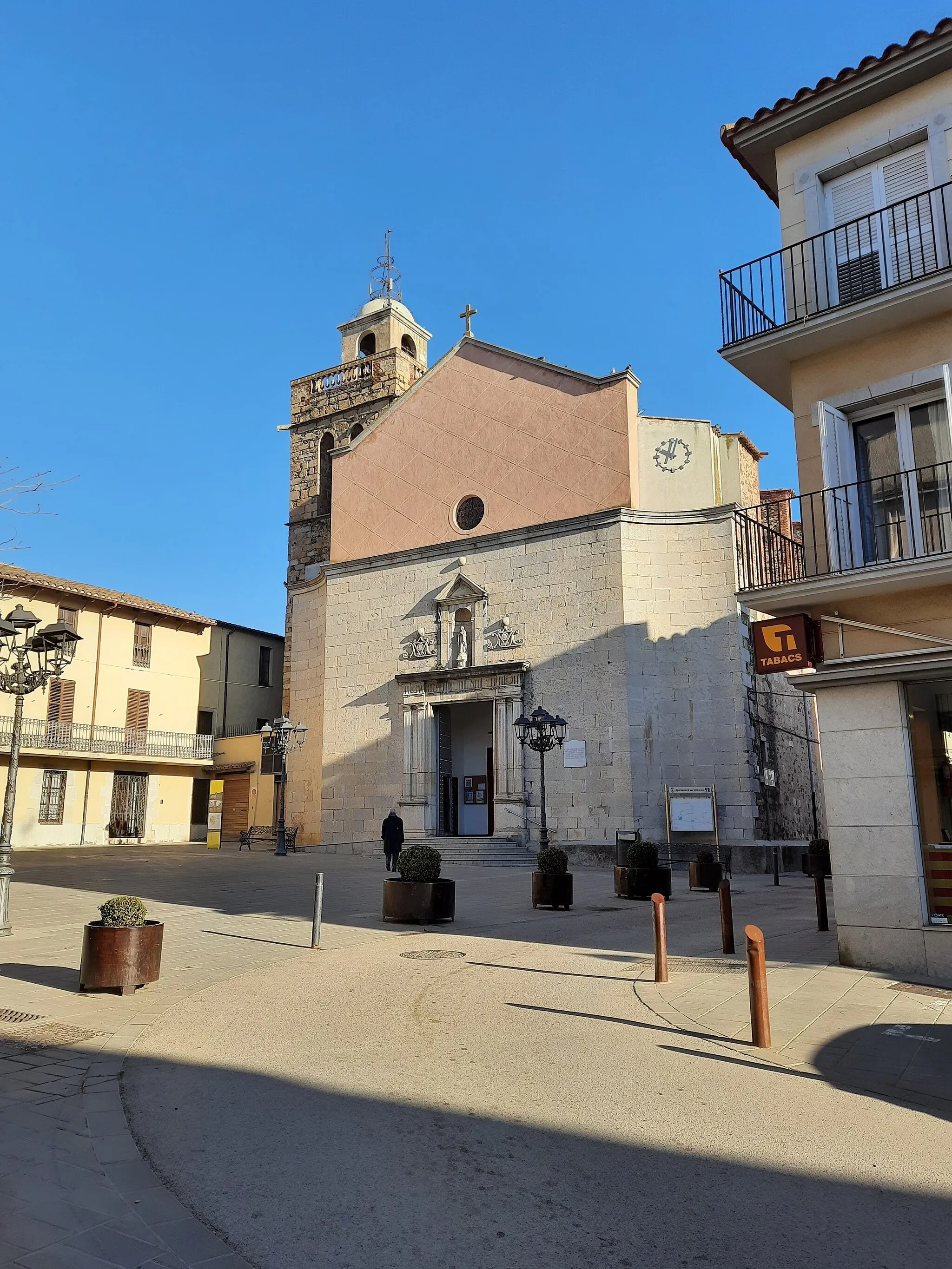 Photo showing: Església parroquial de Santa Maria (Vidreres)