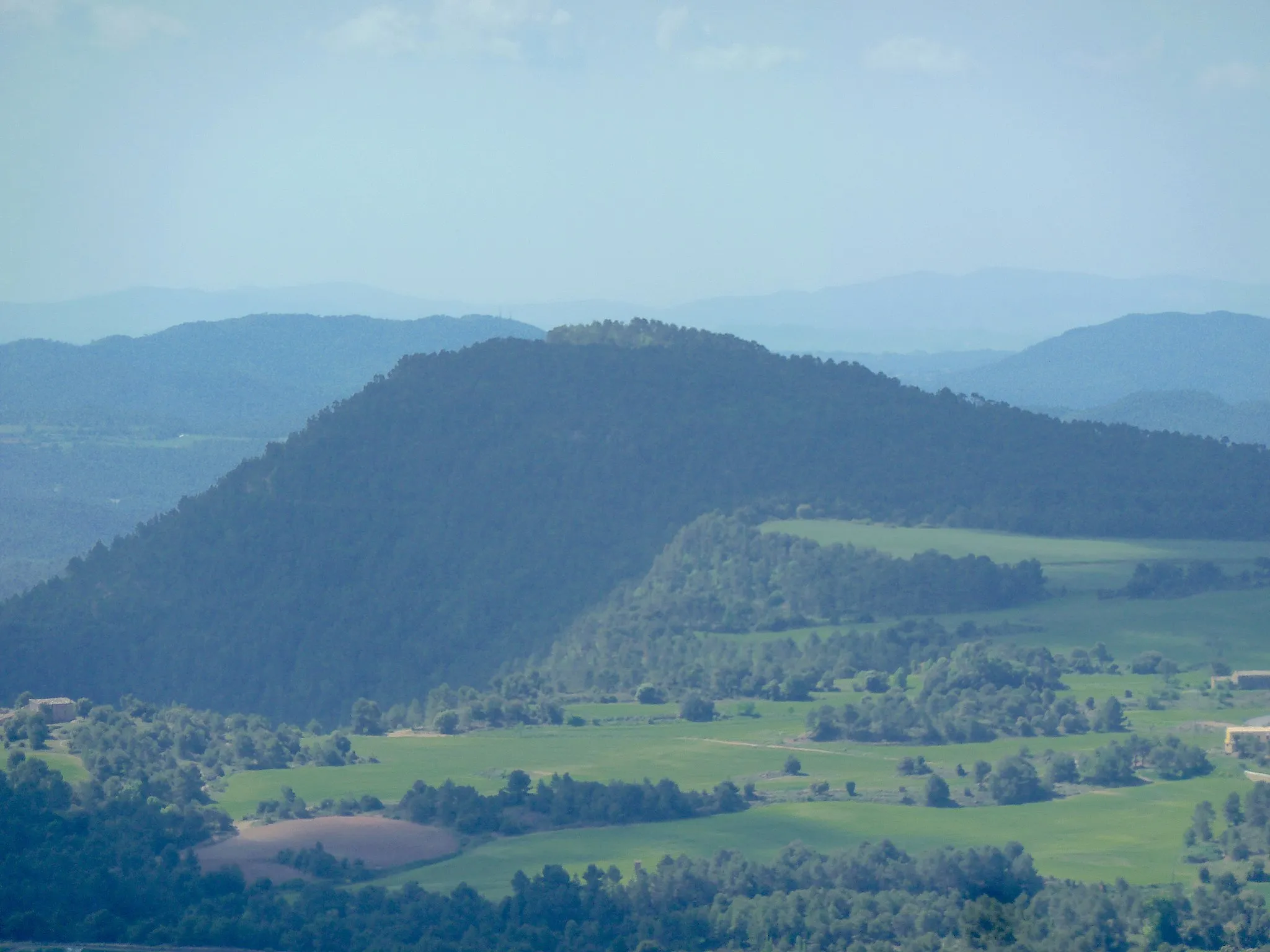 Photo showing: Vista de la muntanya del Coll de Gossem des del Cogulló de Cal Torre