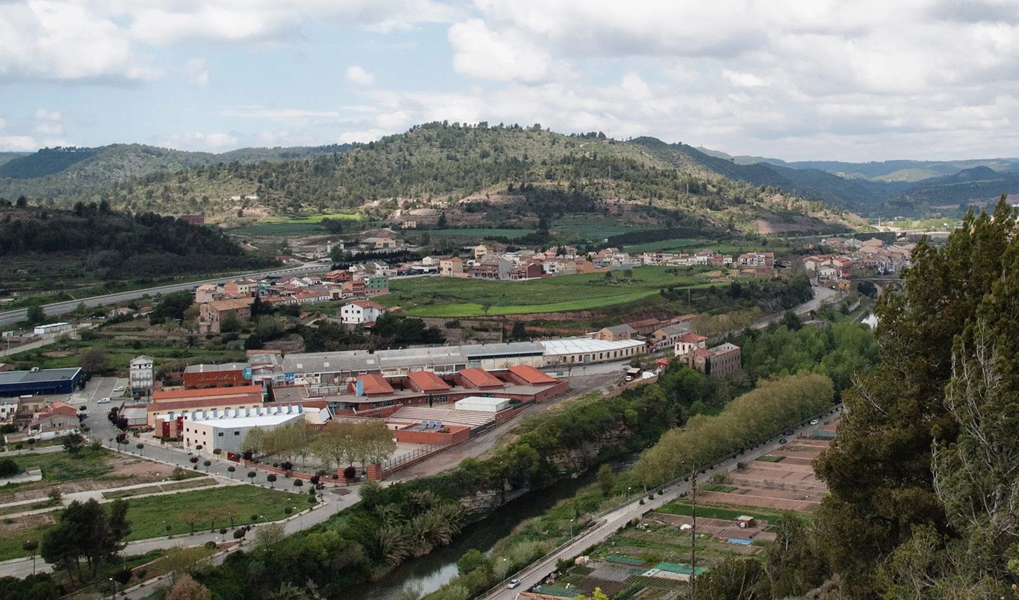 Photo showing: Vista Sallent i de la costa gran