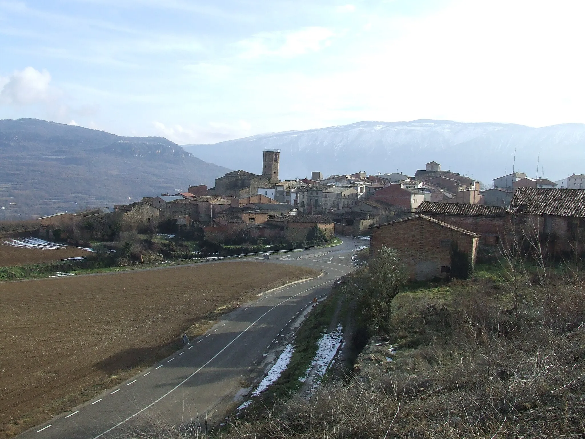 Photo showing: La vila de Guàrdia de Noguera des del nord (Castell de Mur, Pallars Jussà)