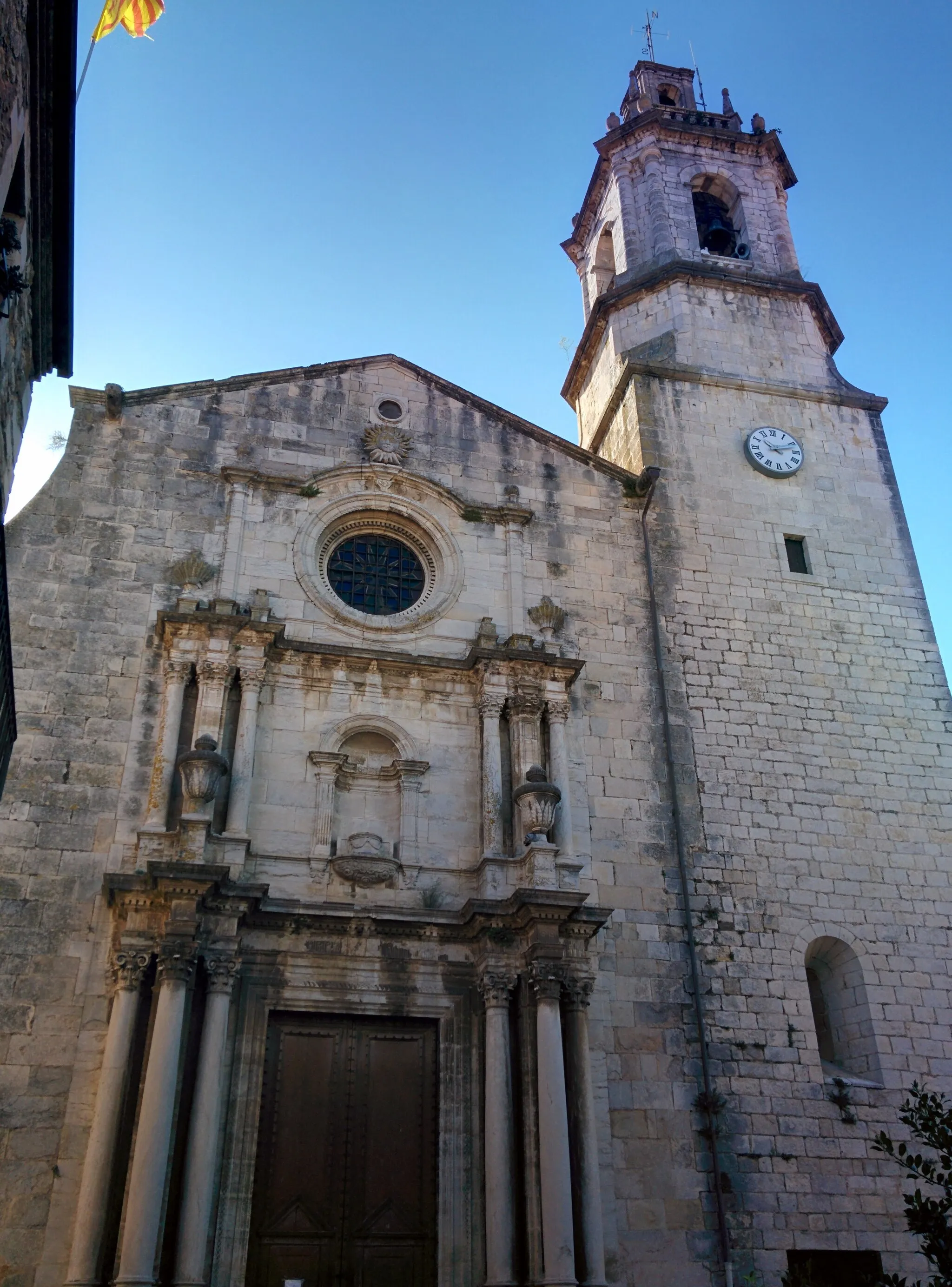 Photo showing: Església parroquial de Sant Feliu (Celrà)
