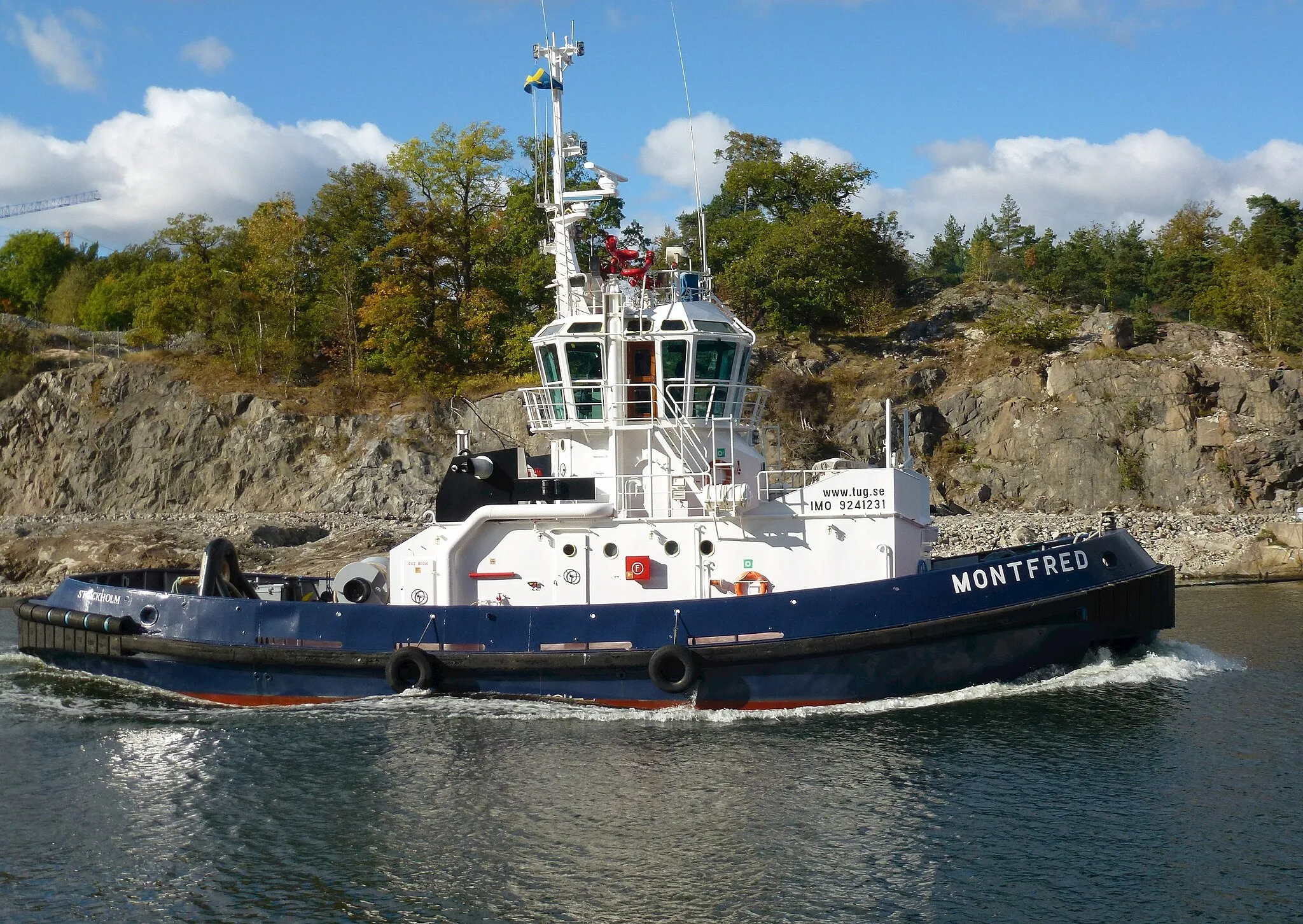 Photo showing: Bogserbåten Montfred i Svindersviken