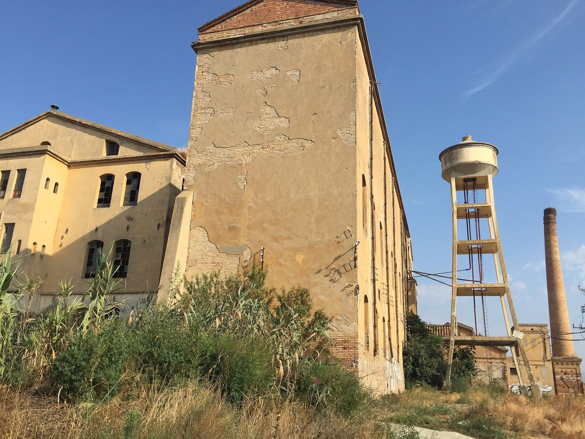 Photo showing: Fàbrica de la Mata de Pinyana. Alguaire. Obra popular XIX.