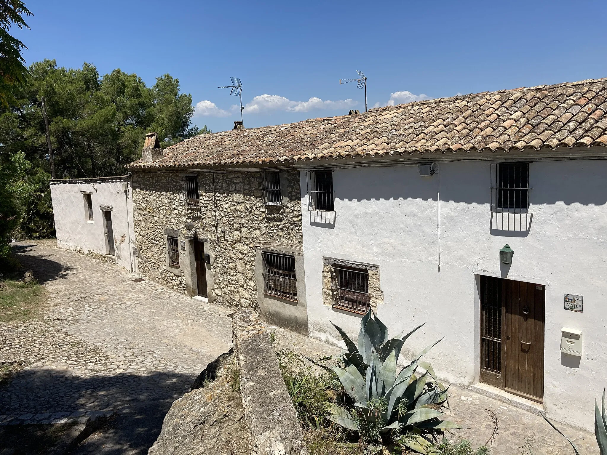 Photo showing: Carrer de l'Església (Olivella)