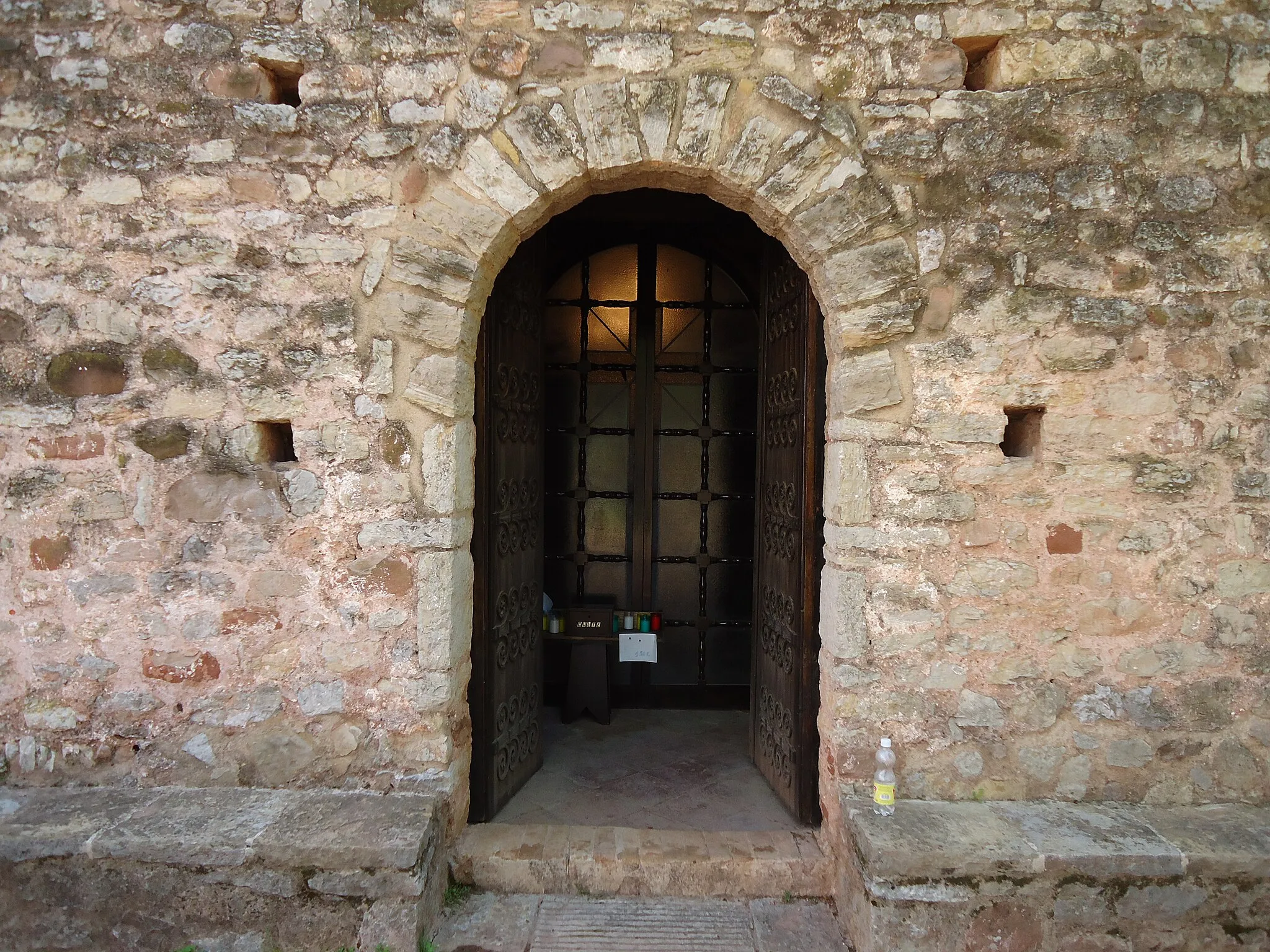 Photo showing: Església de Sant Sebastià de Montmajor (Caldes de Montbui)